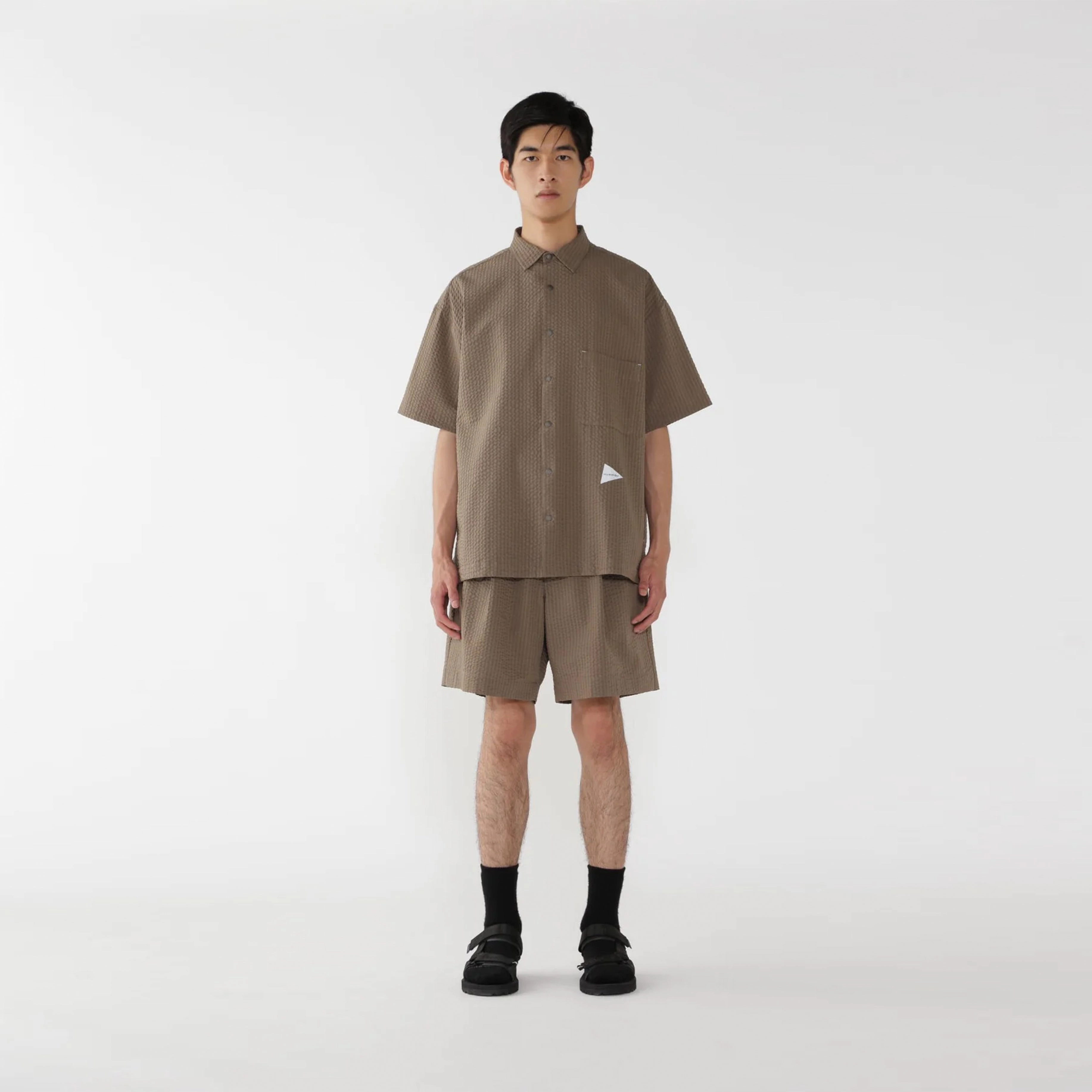 And Wander Dry Soft Seersucker S/S Shirt Navy