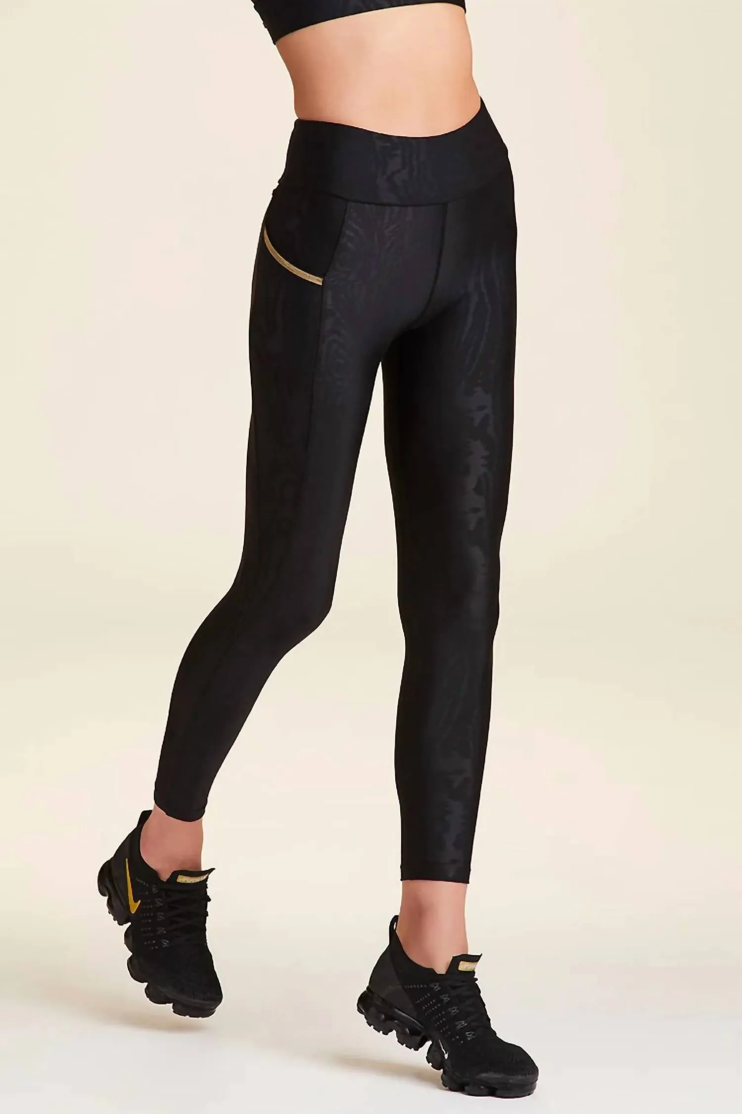 Aprhrodite Legging In Black/gold