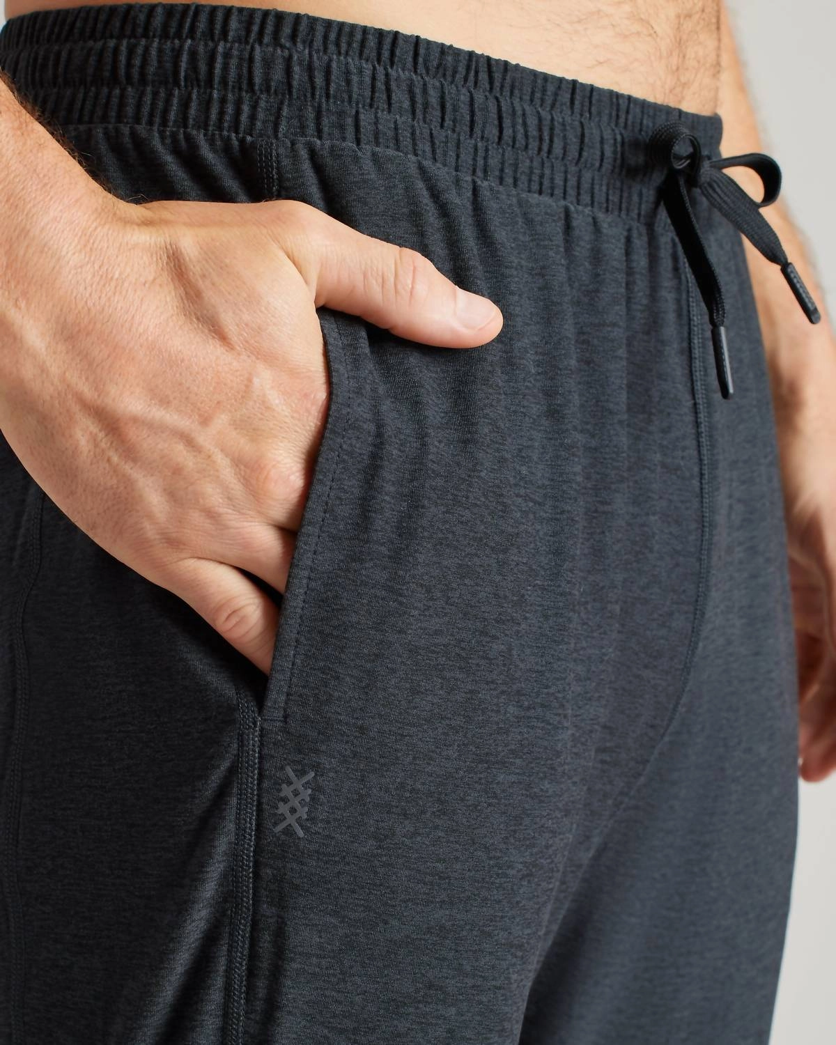 Atmosphere Midweight Jogger Pants In True Black