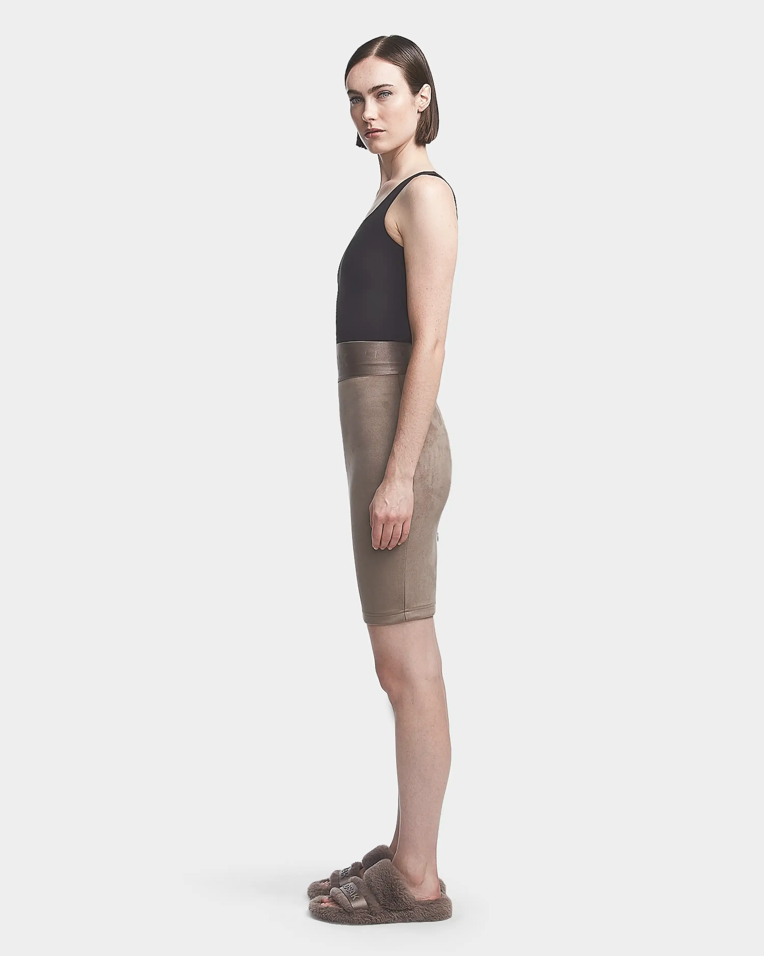 CHEYNA WOMEN'S FAUX SUEDE PENCIL SKIRT