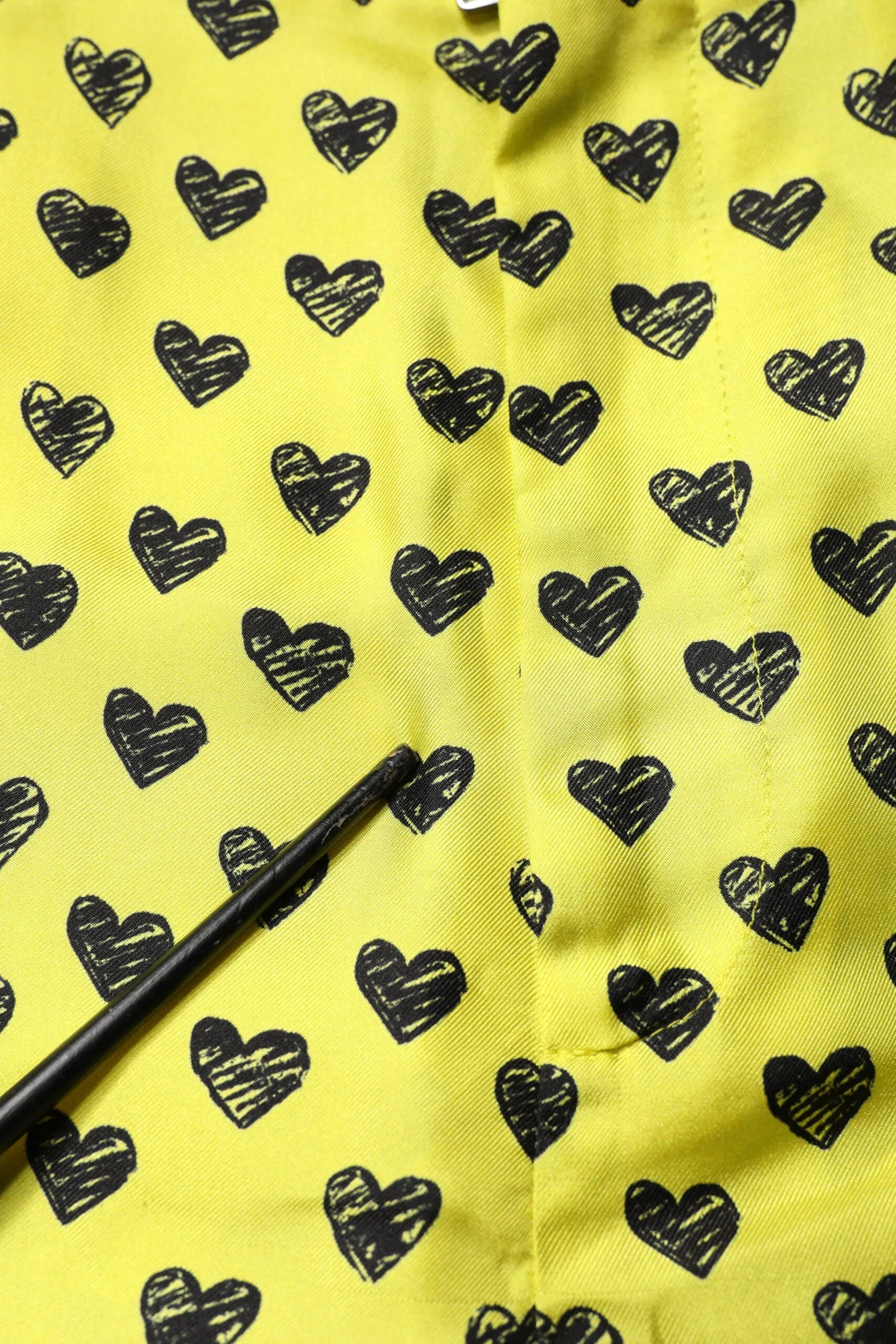 Dolce & Gabbana Silk Heart Print Bermuda Men's Shorts (Pre-Owned)