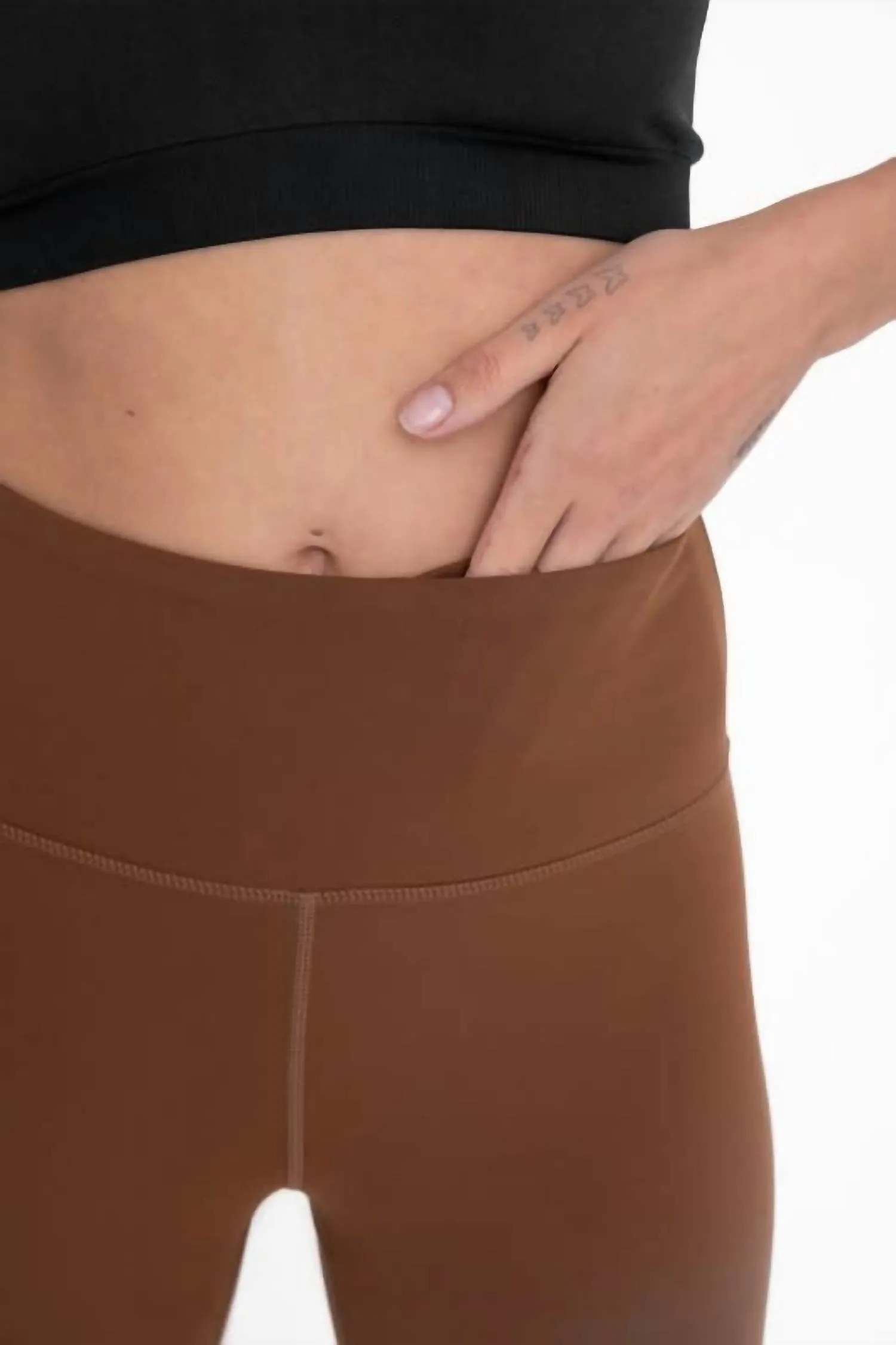 Essential Solid Legging In Cocoa Dust