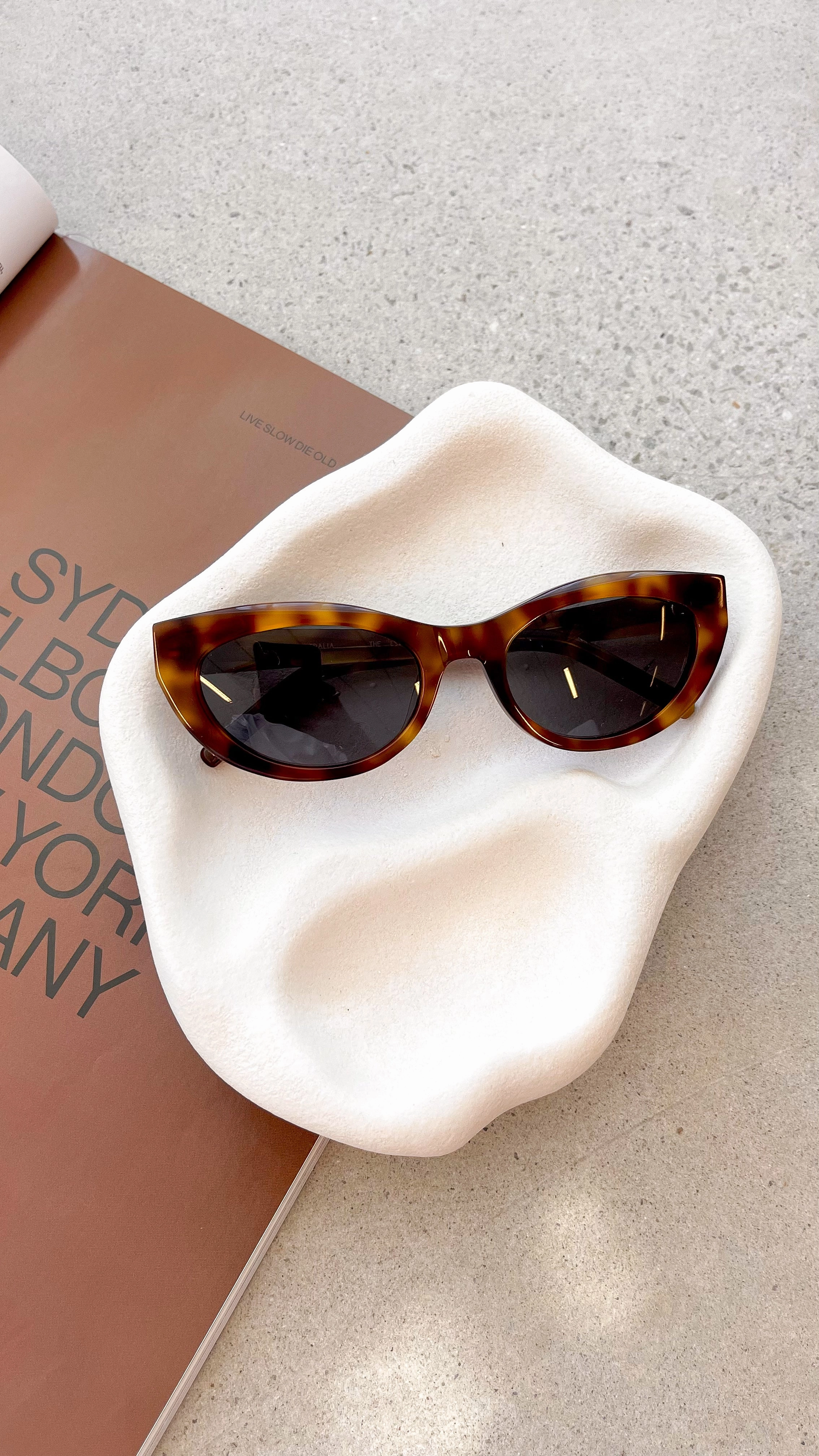Estella Sunglasses - Hazel Tort