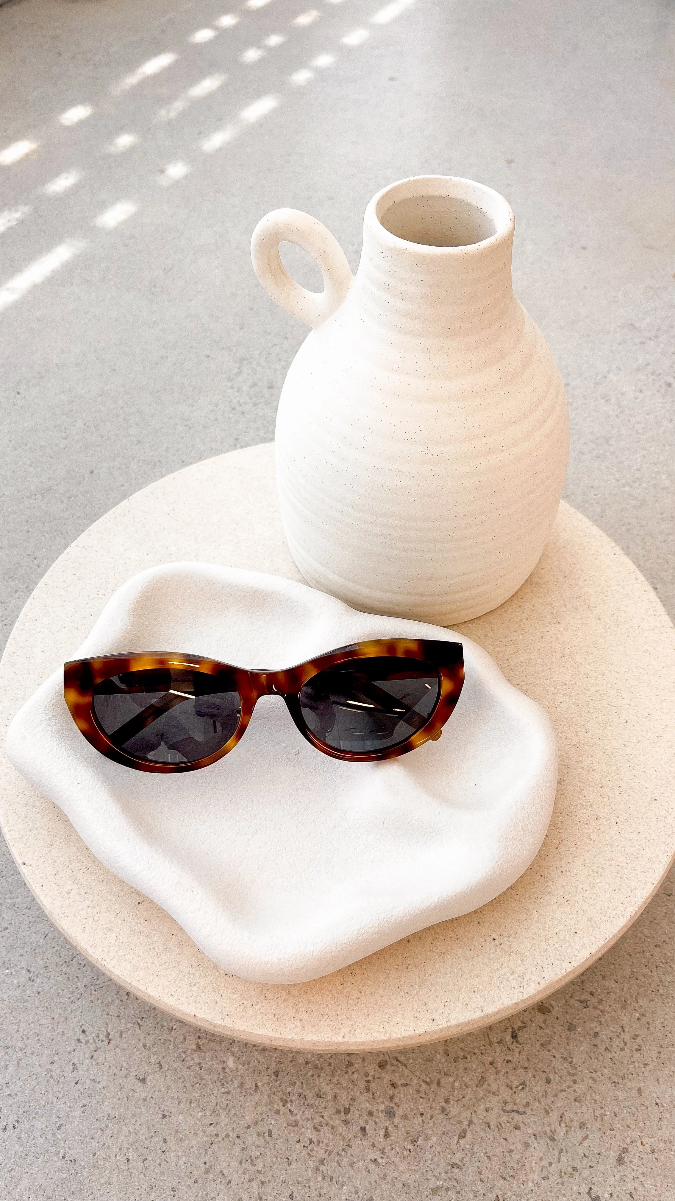 Estella Sunglasses - Hazel Tort