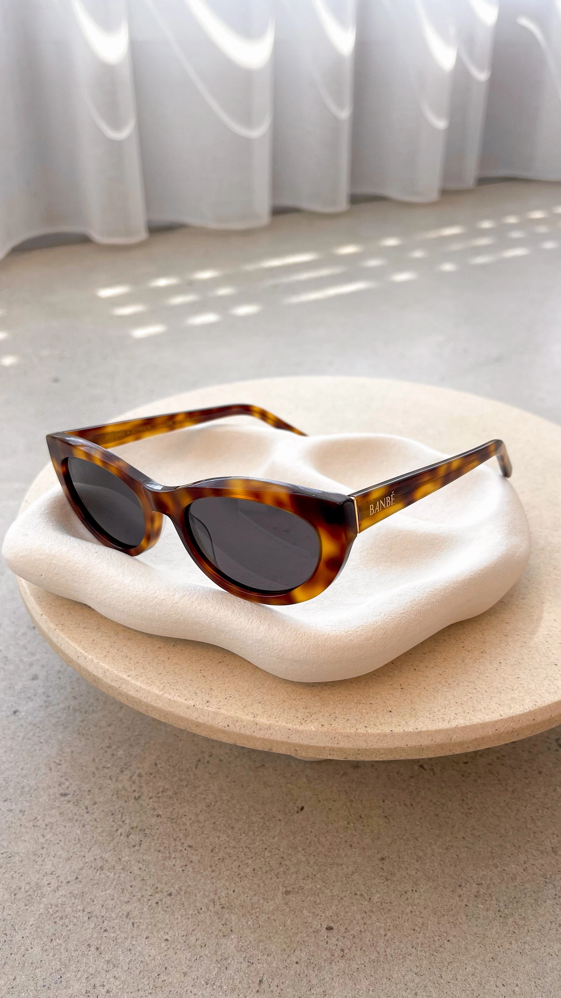 Estella Sunglasses - Hazel Tort
