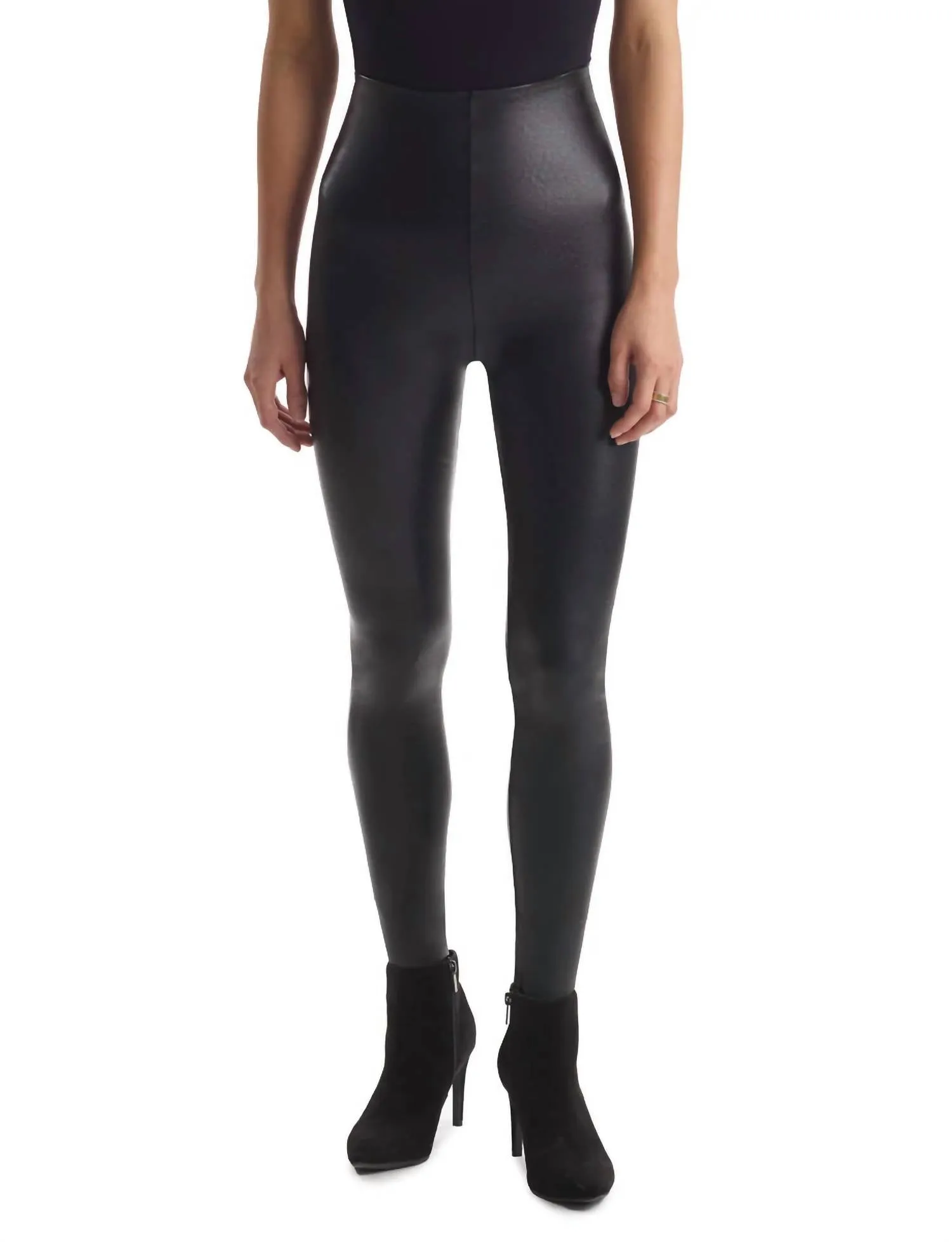 Faux Leather Leggings In Black