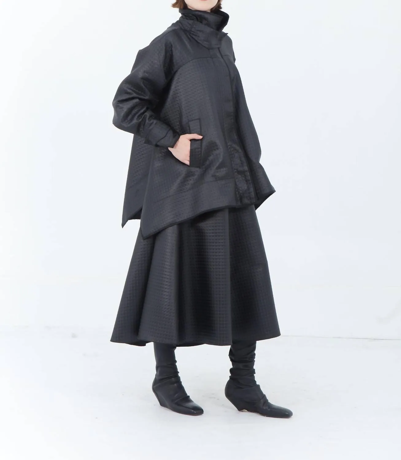 Gable Quilt Midi Skirt In Black