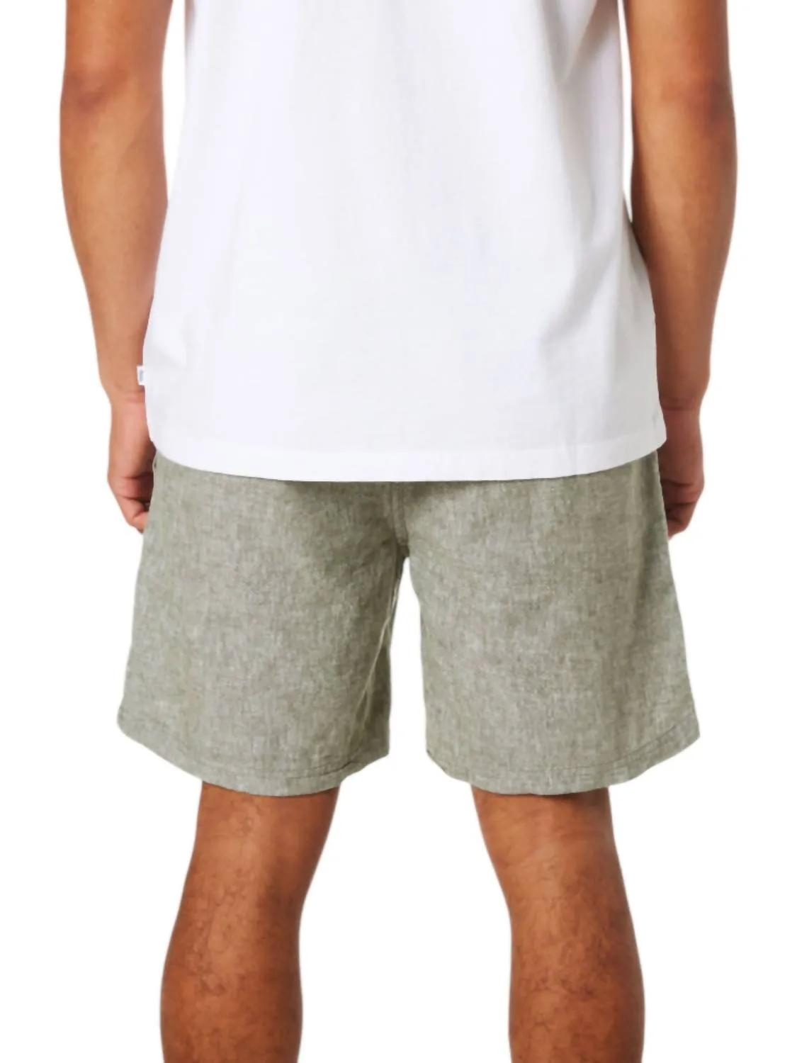 Isaiah Local Shorts In Olive