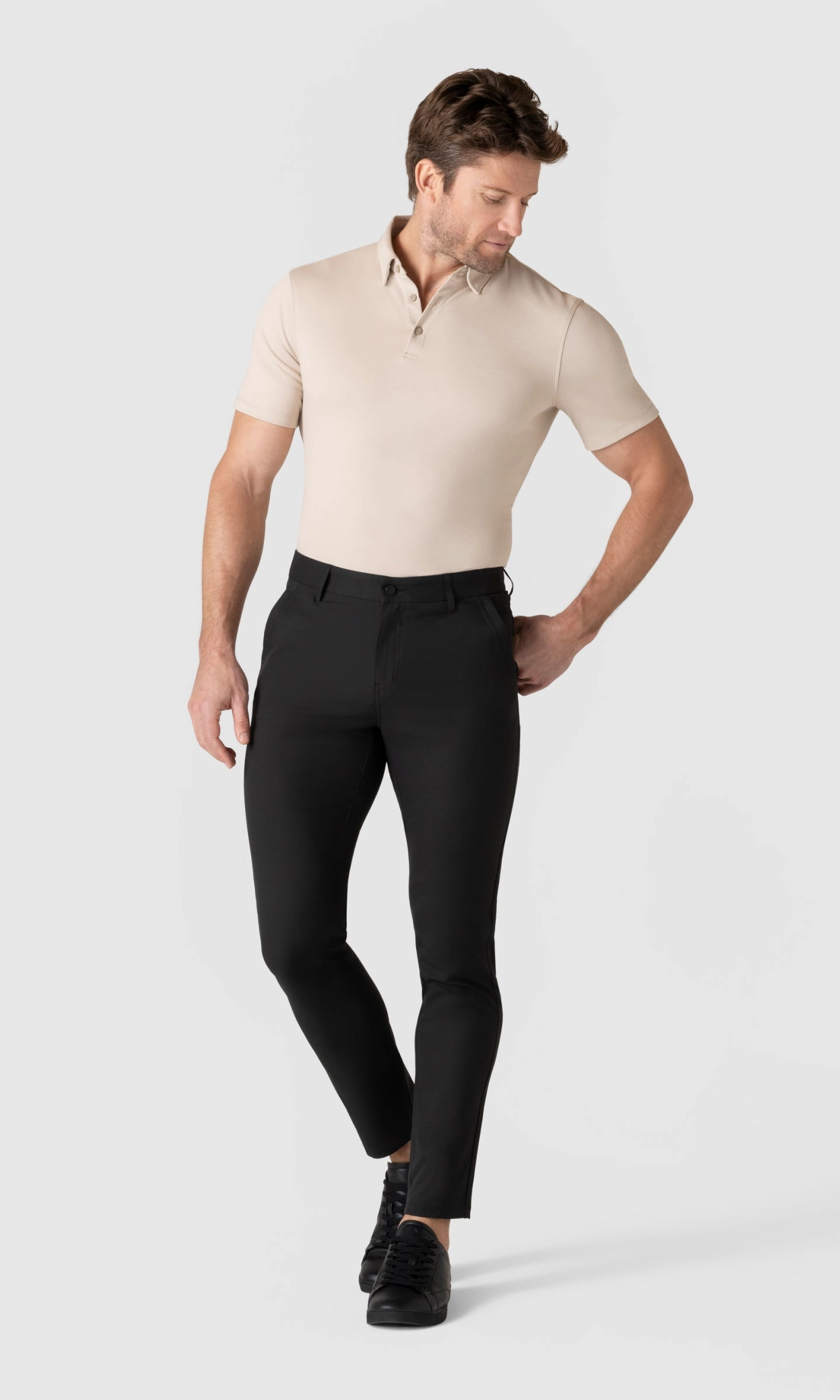 Jetsetter Tech Pant Slim Fit in True Black