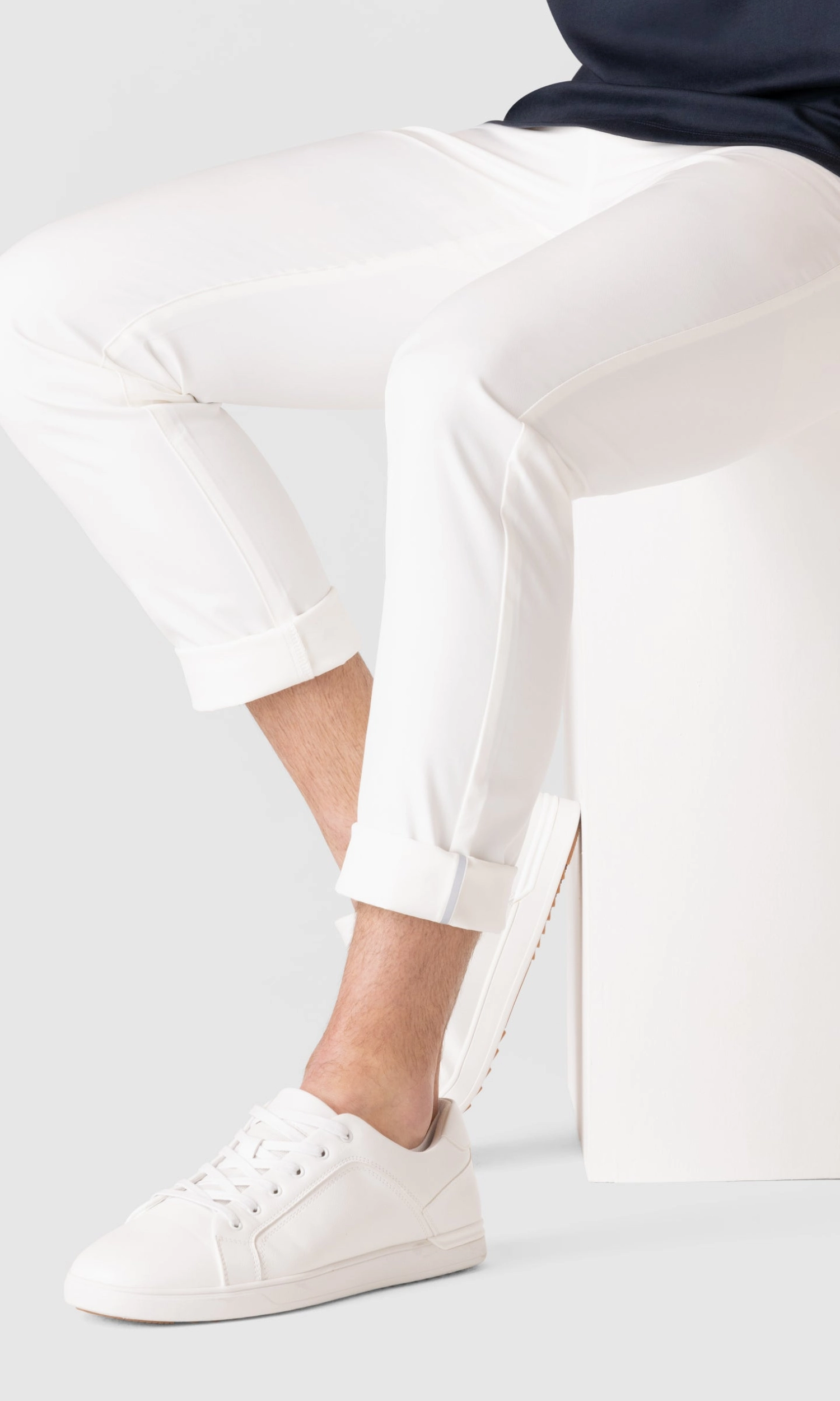 Jetsetter Tech Pant Slim Fit in True White