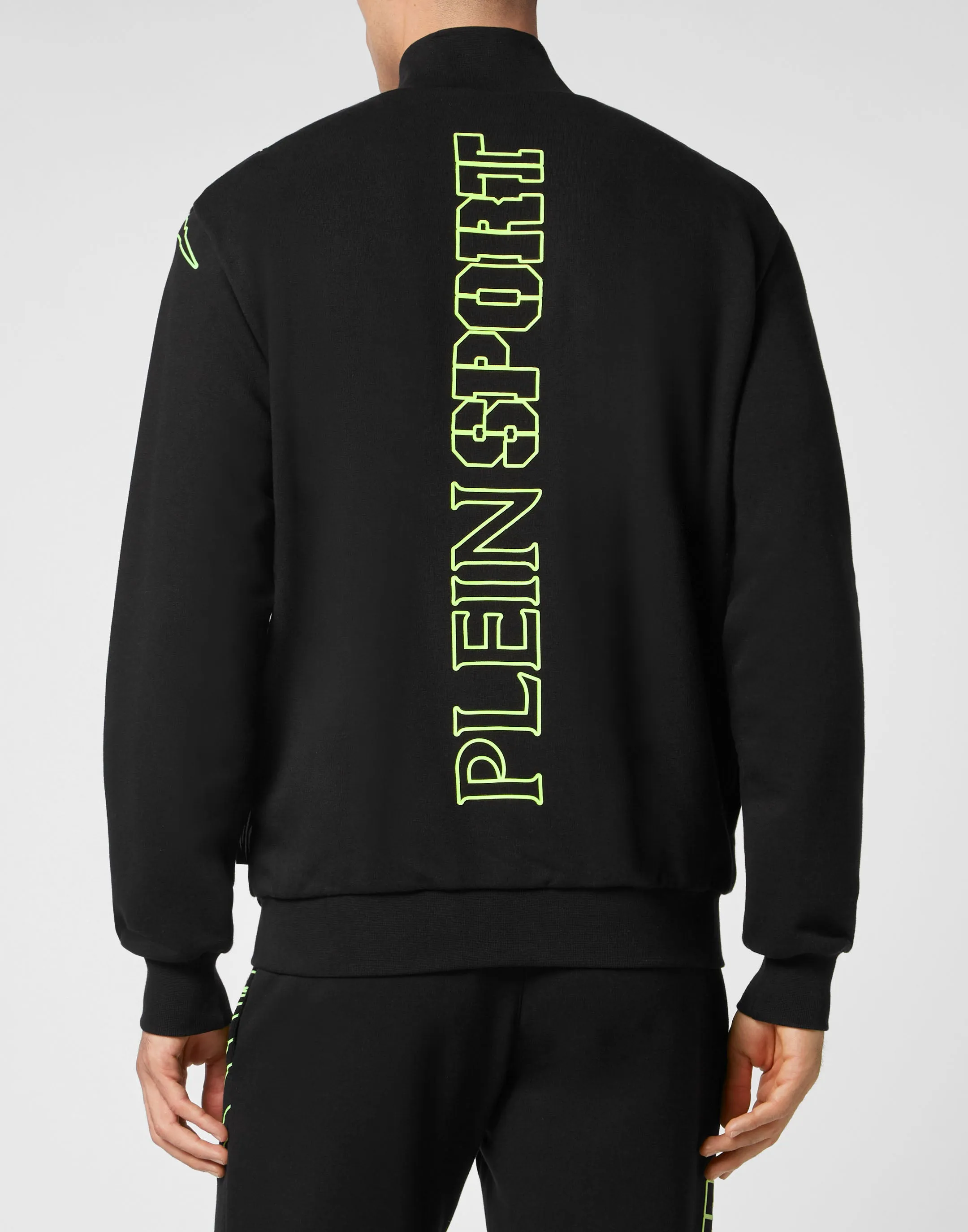 Jogging Jacket Scratch