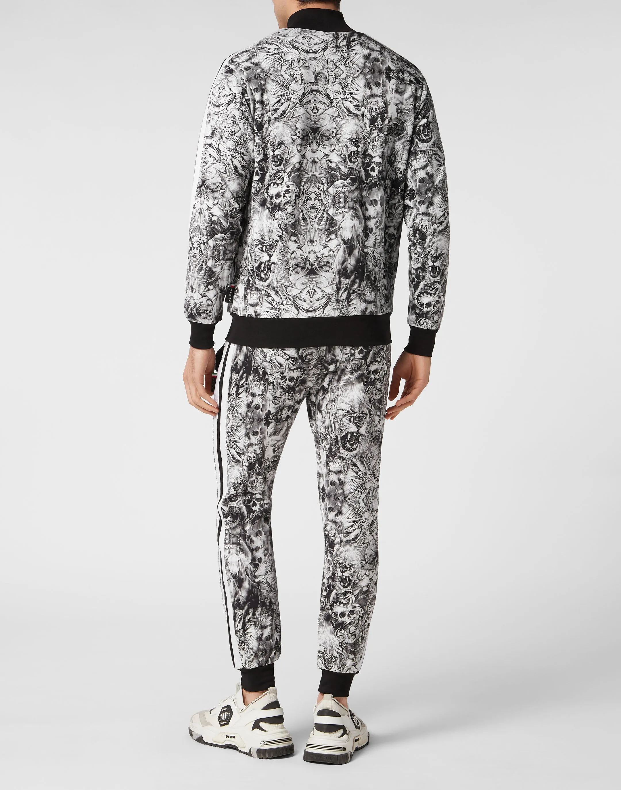 Jogging Tracksuit: Top/Trousers Tattoo