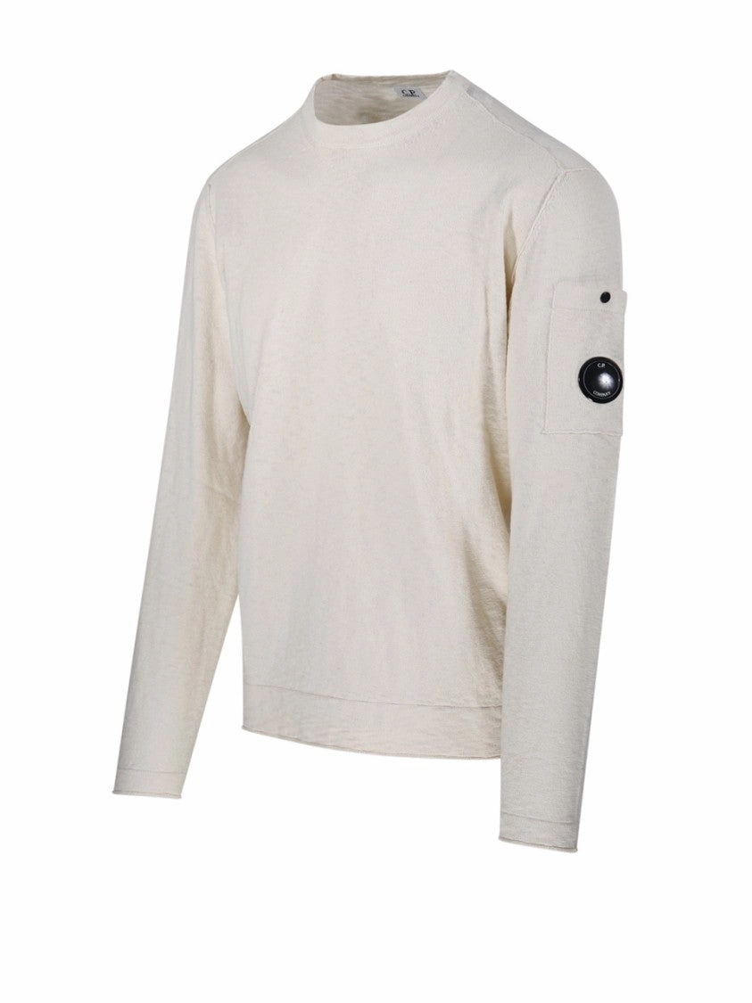 Knitwear With Unique Sleeve Pocket Detail