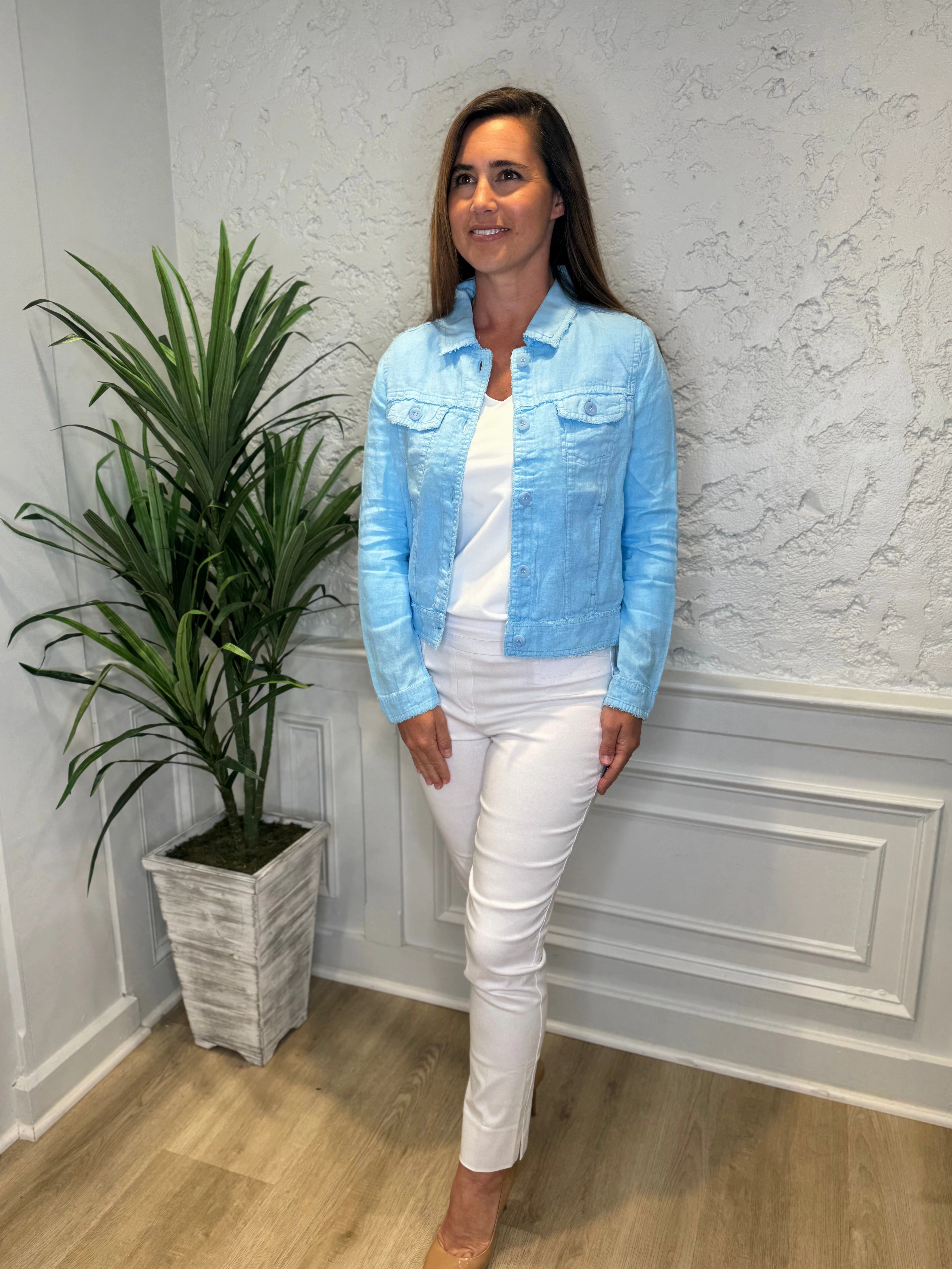 Lulu B Linen Travel Jacket - Clear Blue