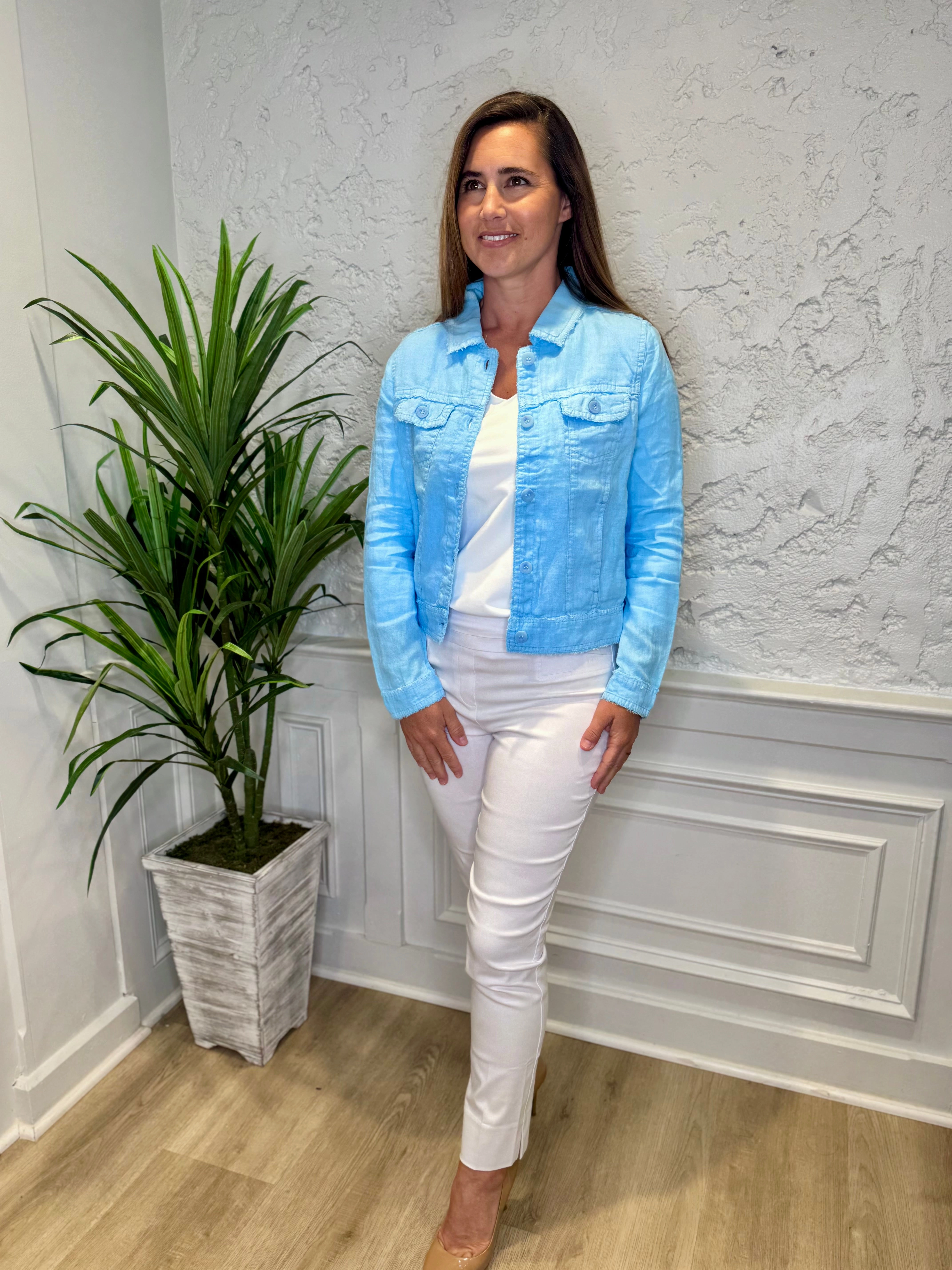 Lulu B Linen Travel Jacket - Clear Blue