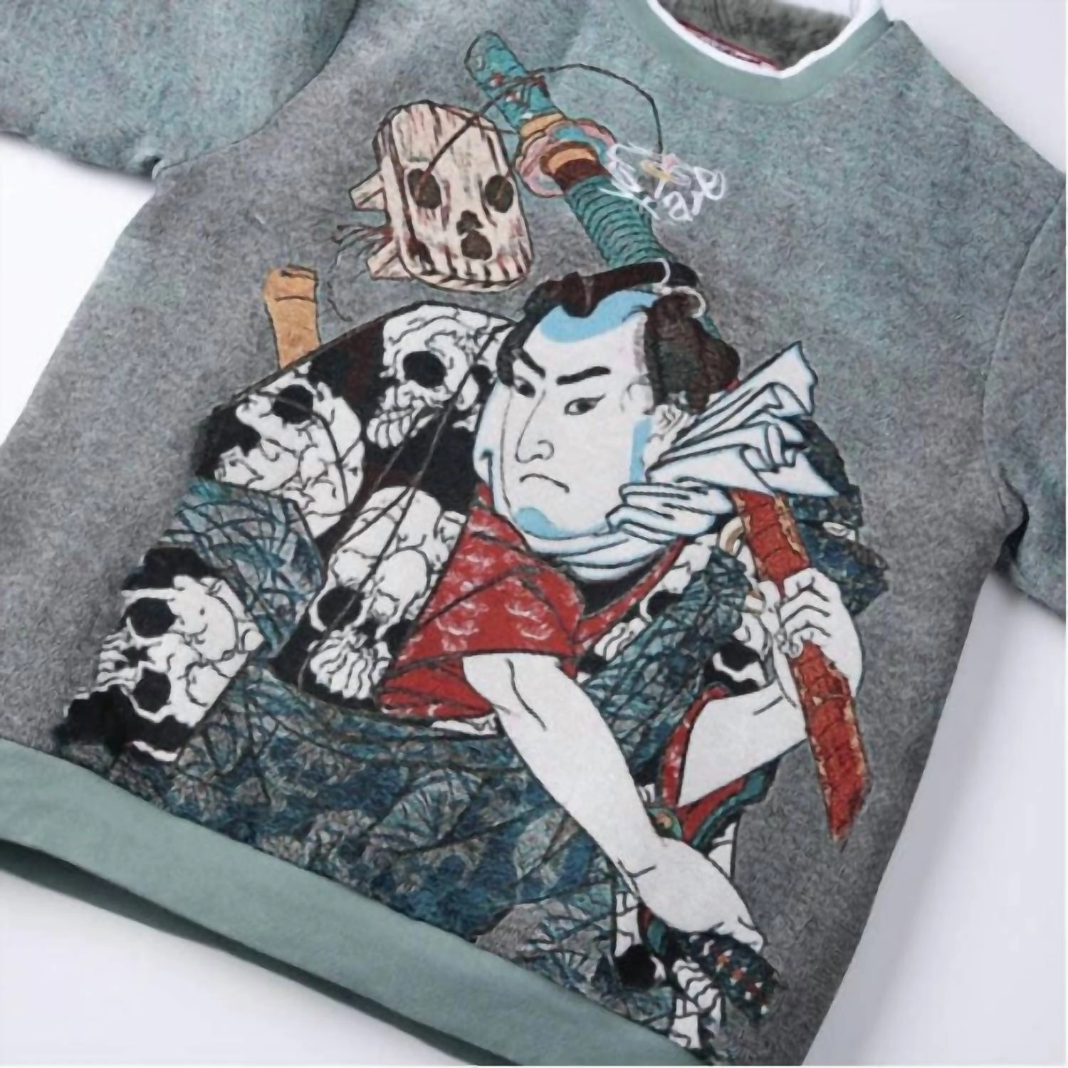 Men's Nozarashi Crewneck Sweater In Grey