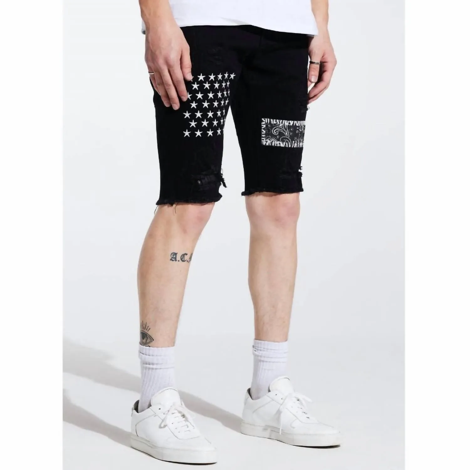 Men's Summit Patchwork Short In Black