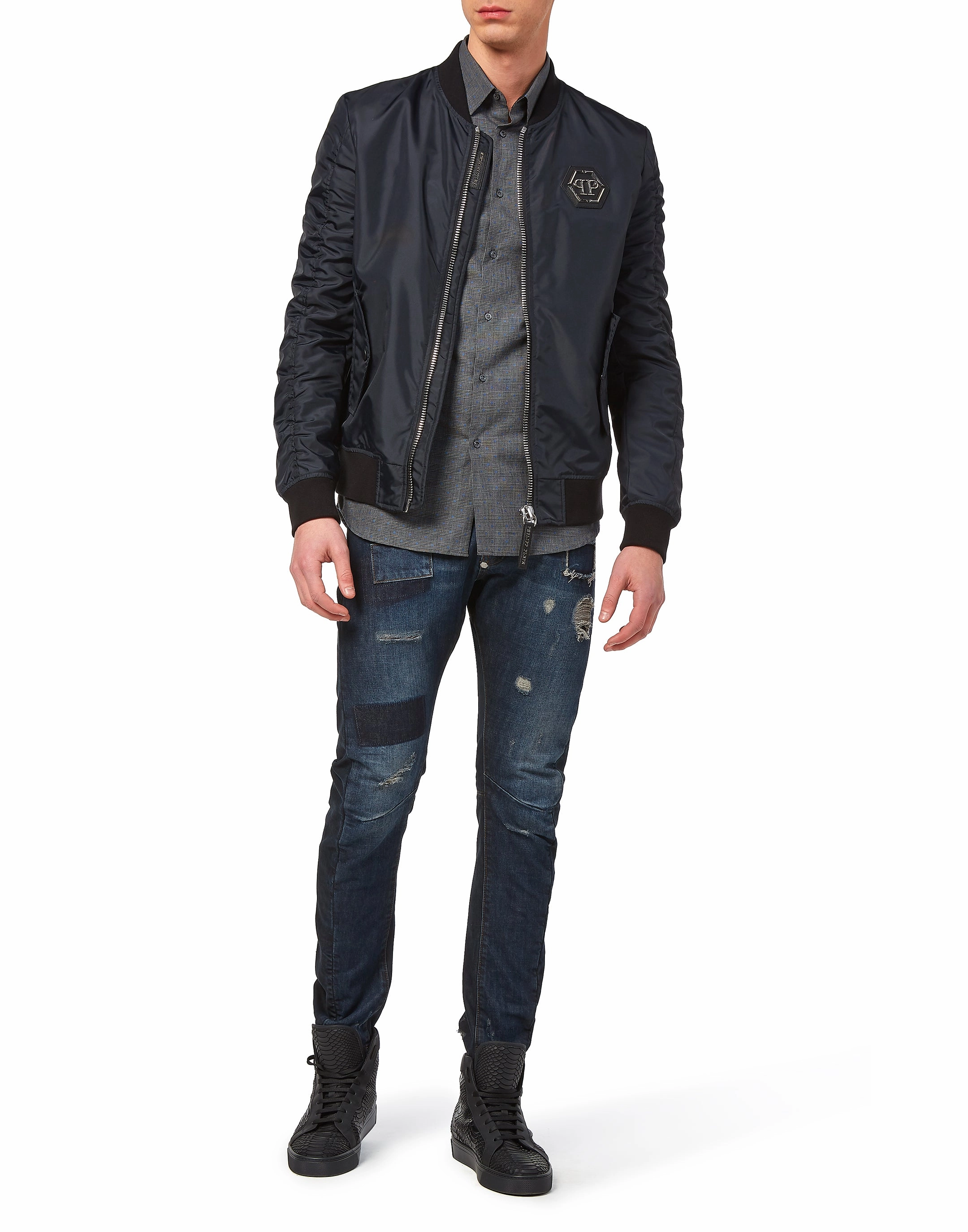 Milano cut &quot;Doctor Jones&quot;