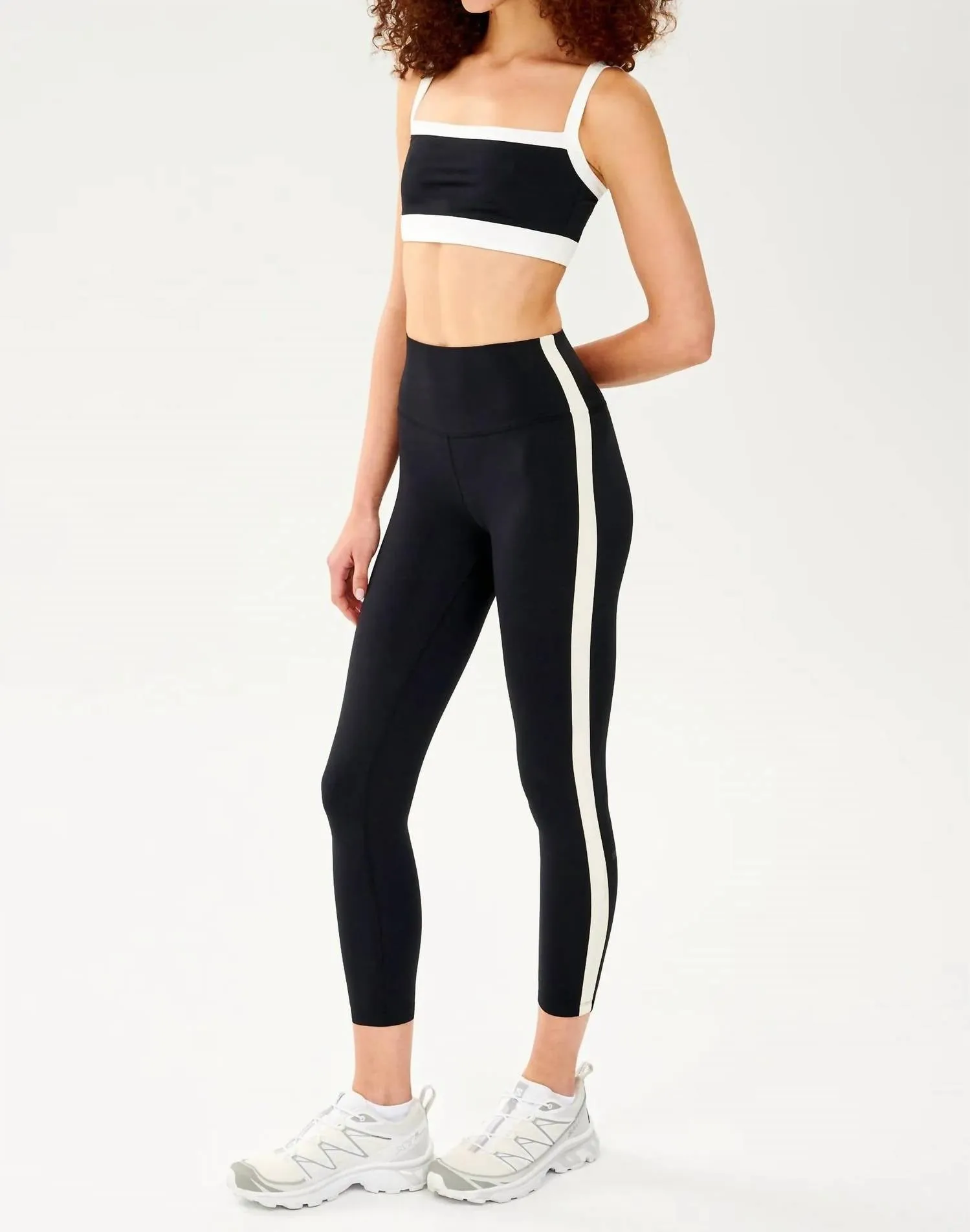 Monah Rigor Bra In Black/white