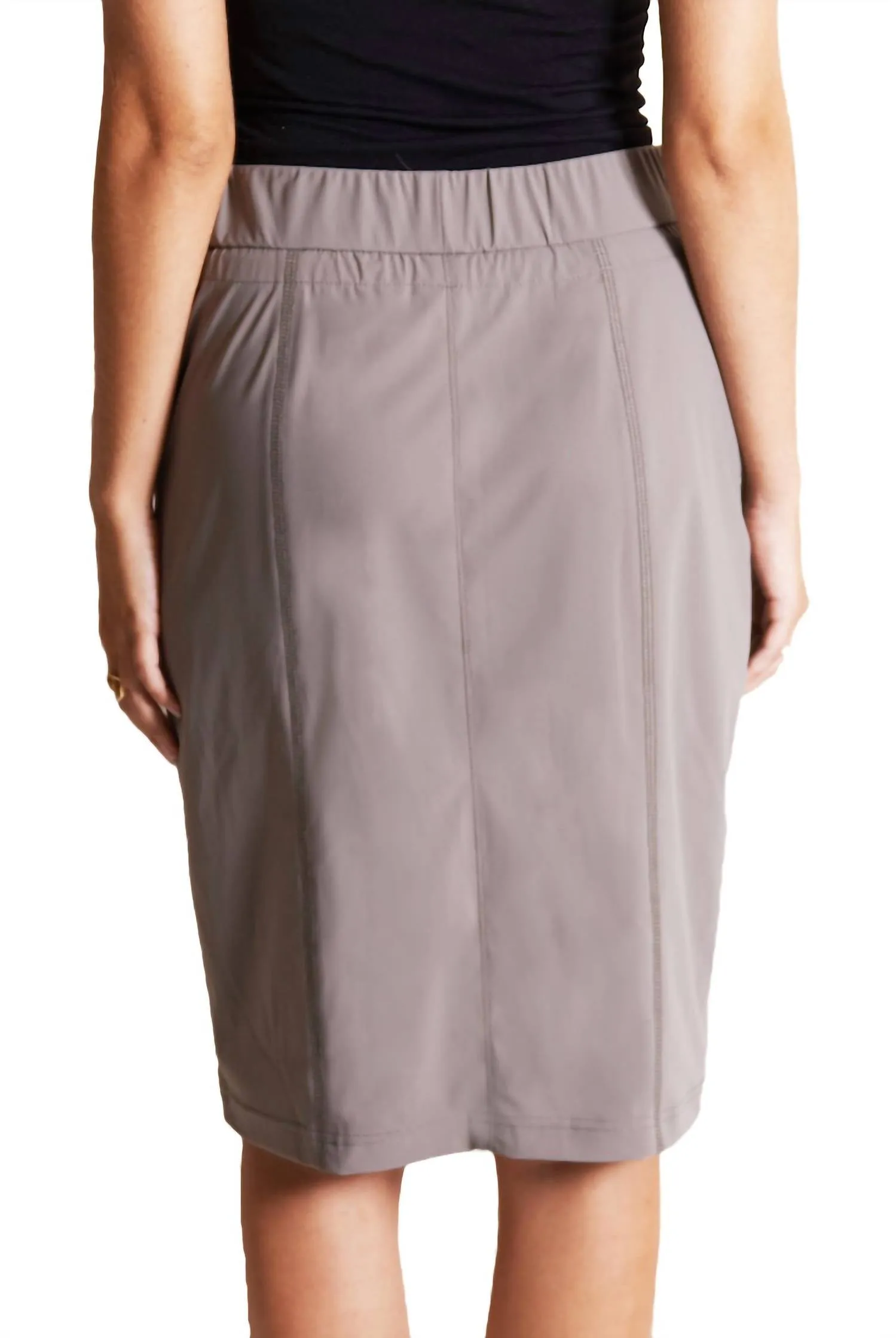 Nele Knee Length Skirt In Black