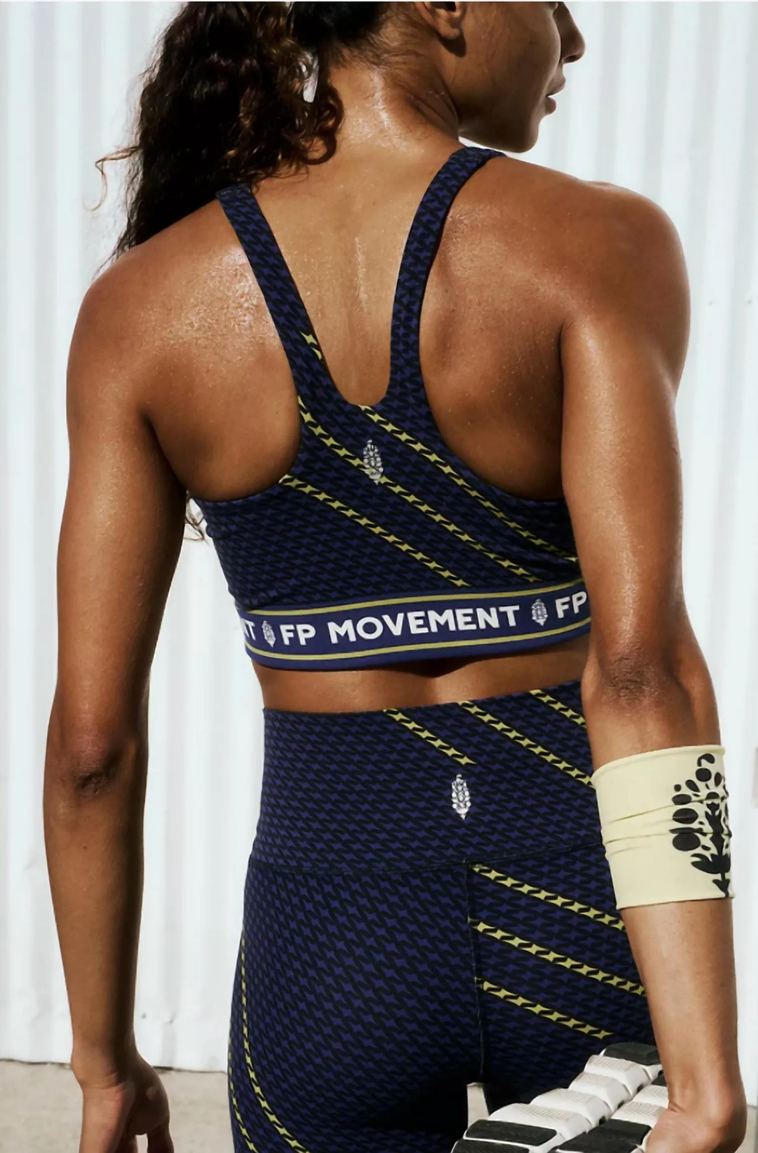Never Better Square Neck Bra In Black Combo