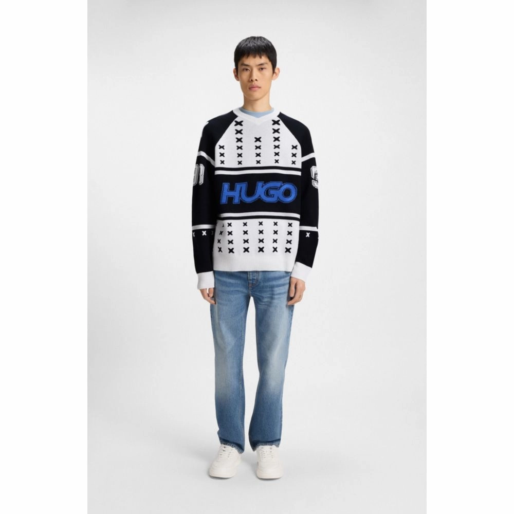 Oversize-fit sweater with ice-hockey-inspired artwork