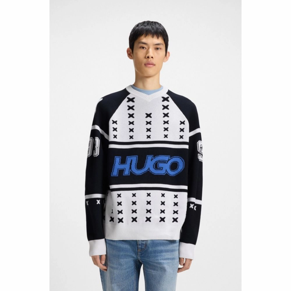 Oversize-fit sweater with ice-hockey-inspired artwork