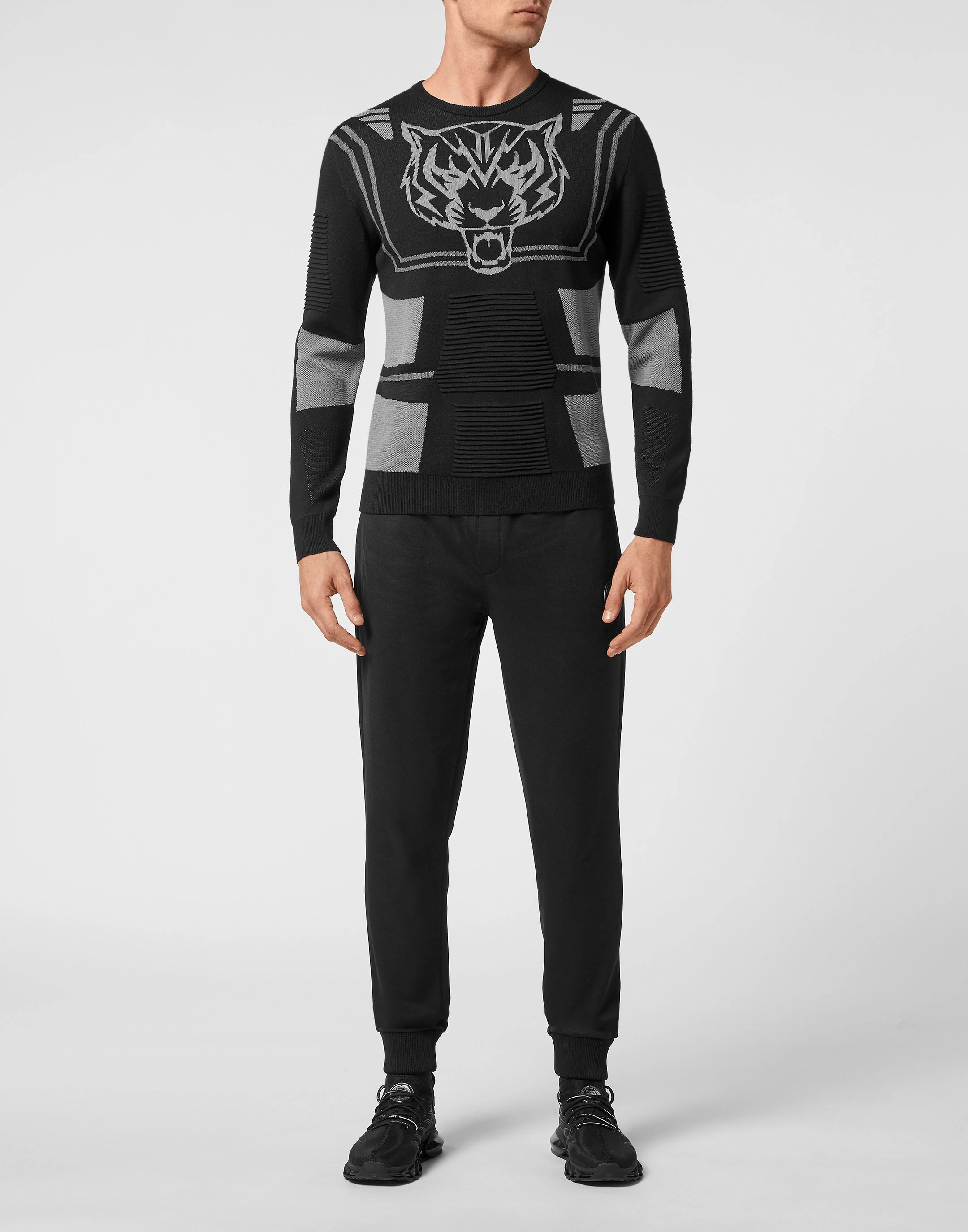 Pullover Round Neck LS
