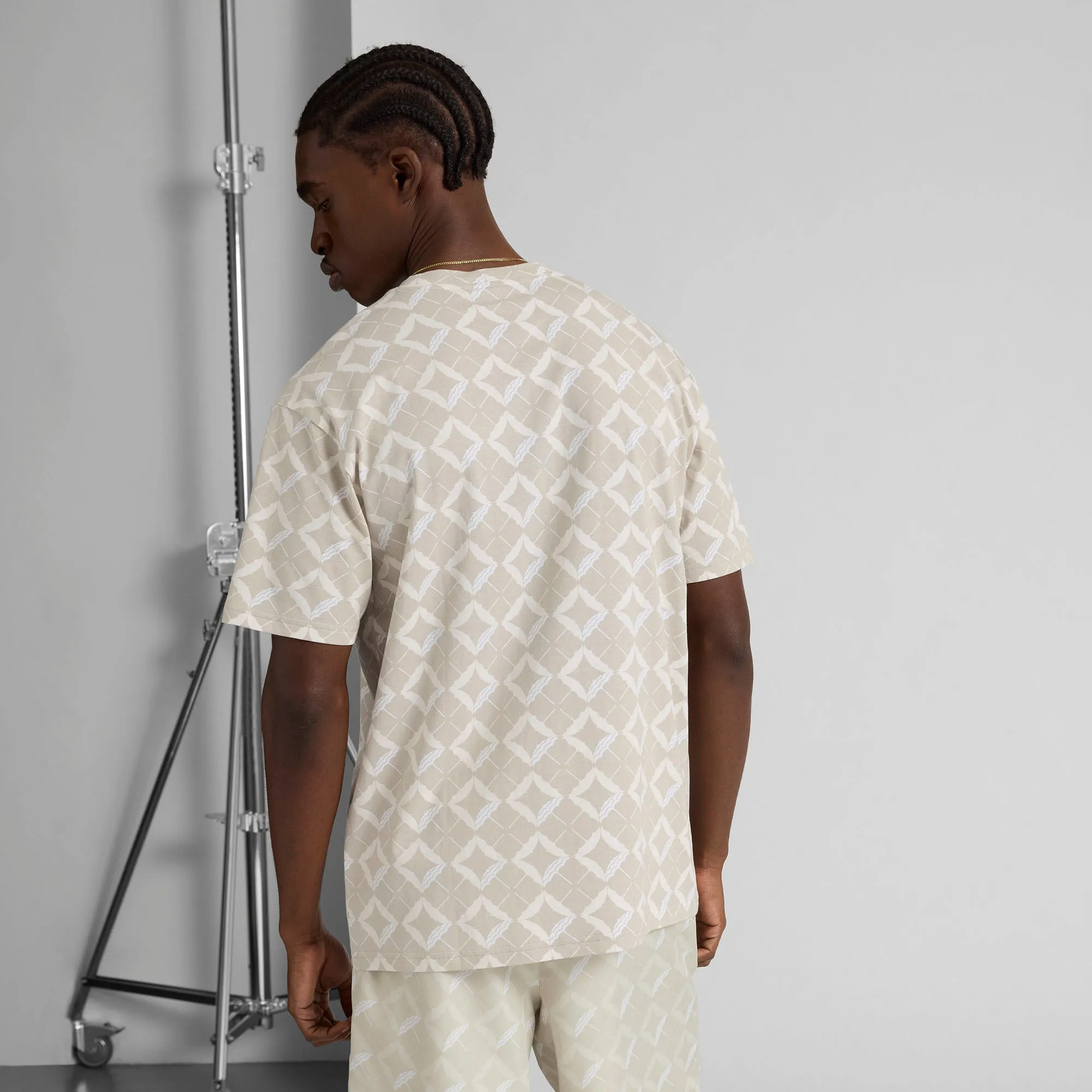 PUMA Men's ESS Resort Tee