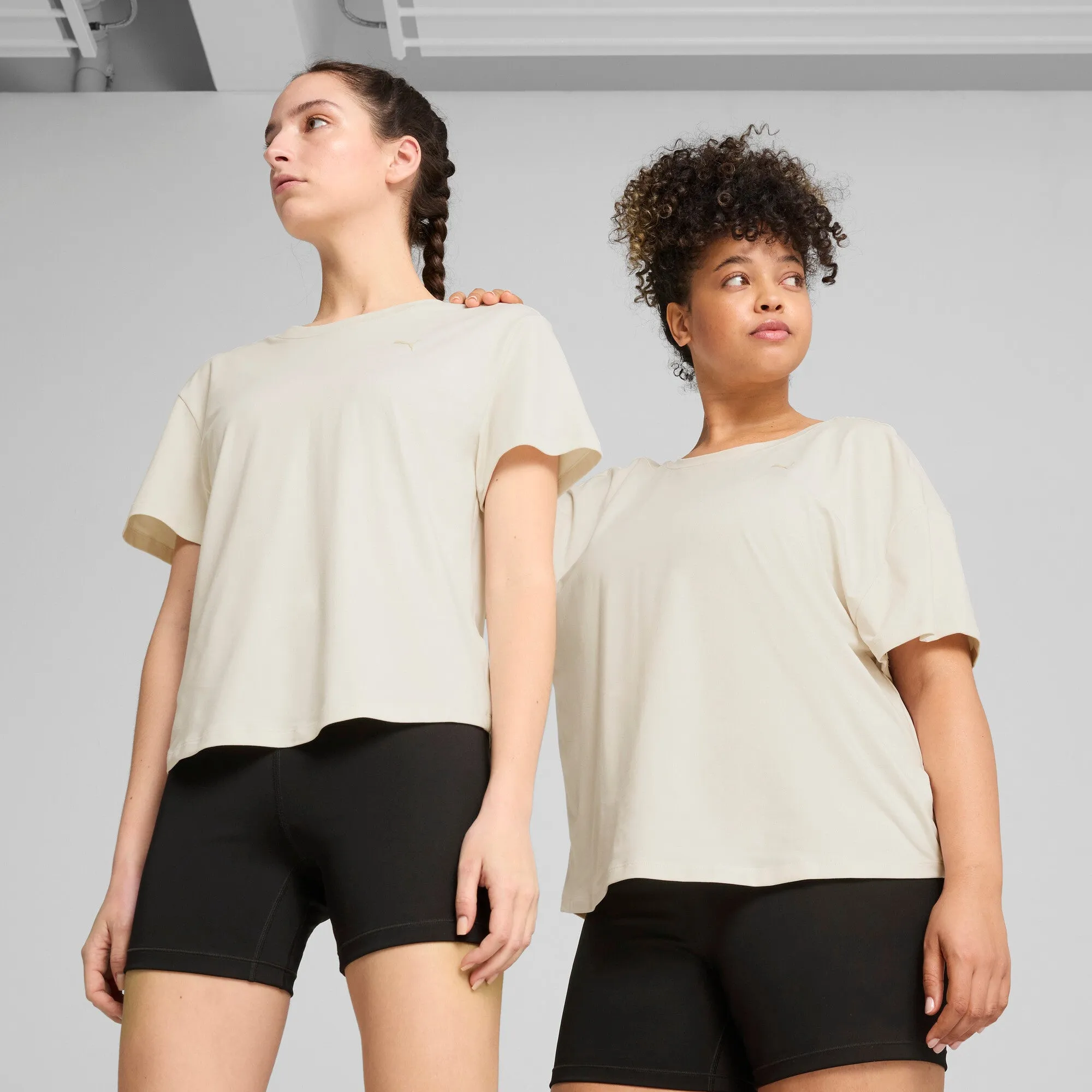 PUMA Women's MOVE CLOUDSPUN Loose Fit Tee