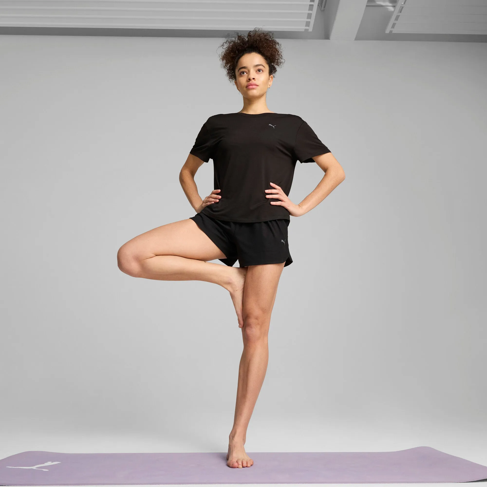 PUMA Women's MOVE CLOUDSPUN Loose Fit Tee