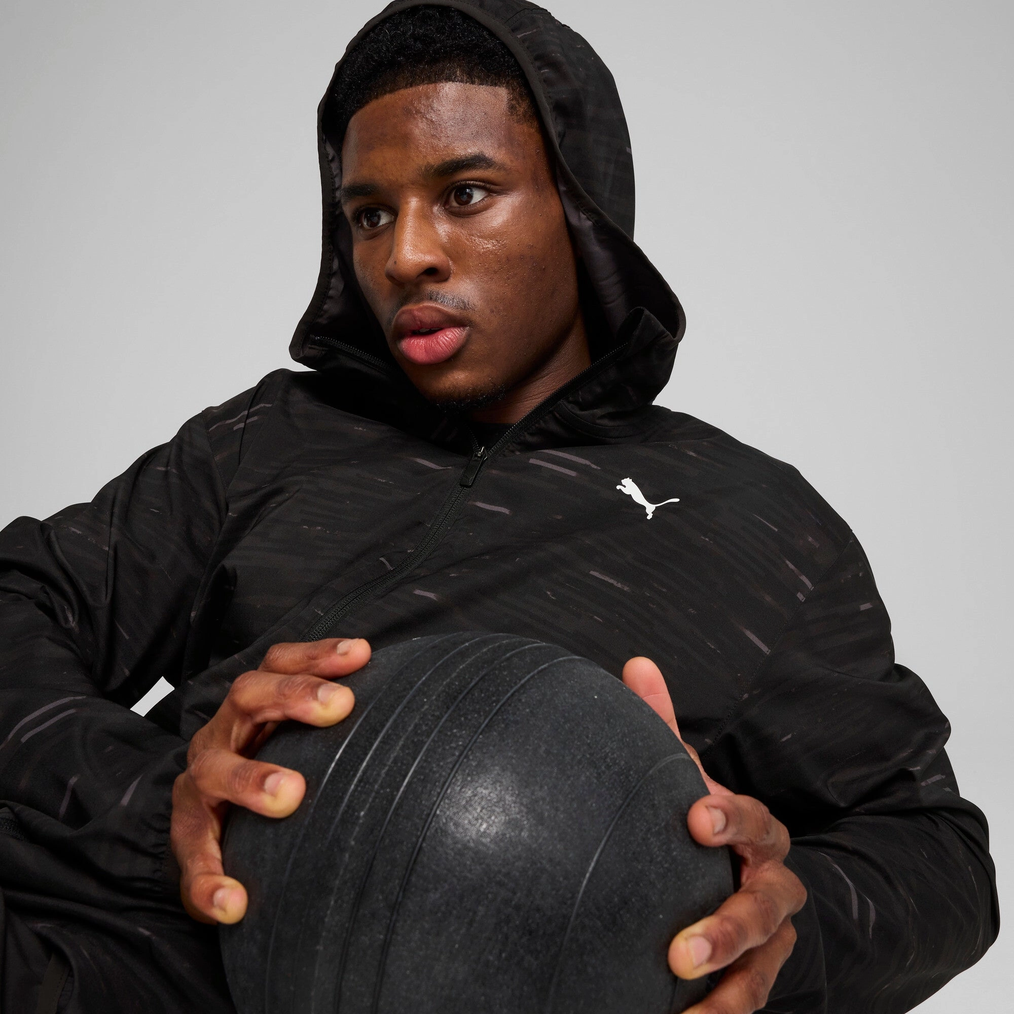 PUMA Men's ESSENTIALS Woven Jacket