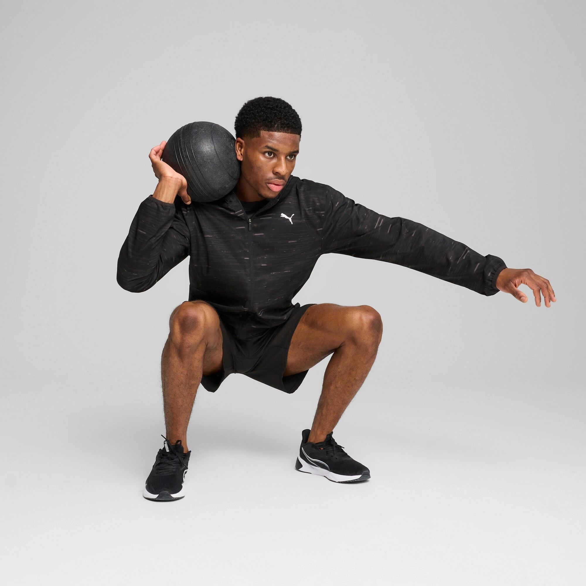 PUMA Men's ESSENTIALS Woven Jacket