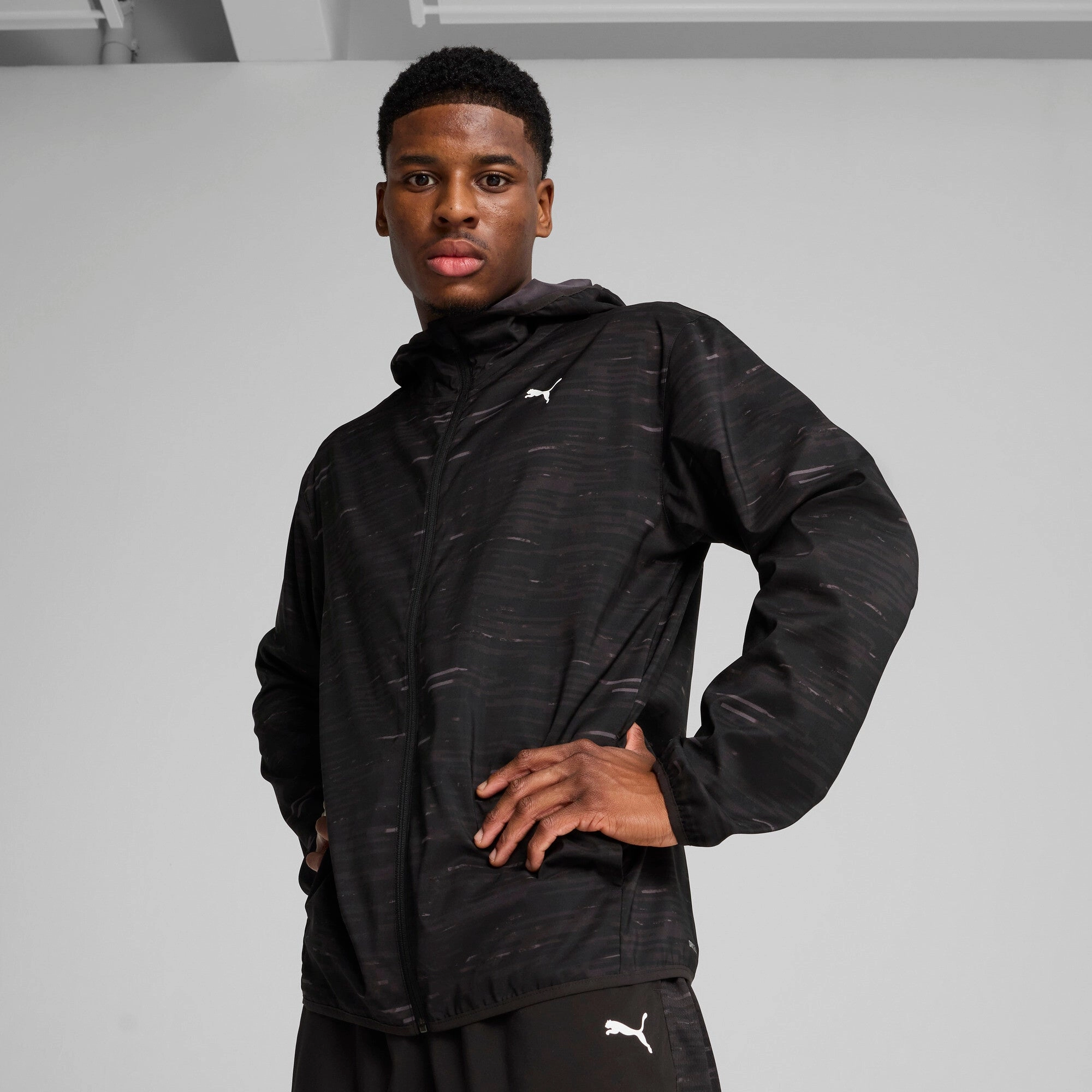 PUMA Men's ESSENTIALS Woven Jacket