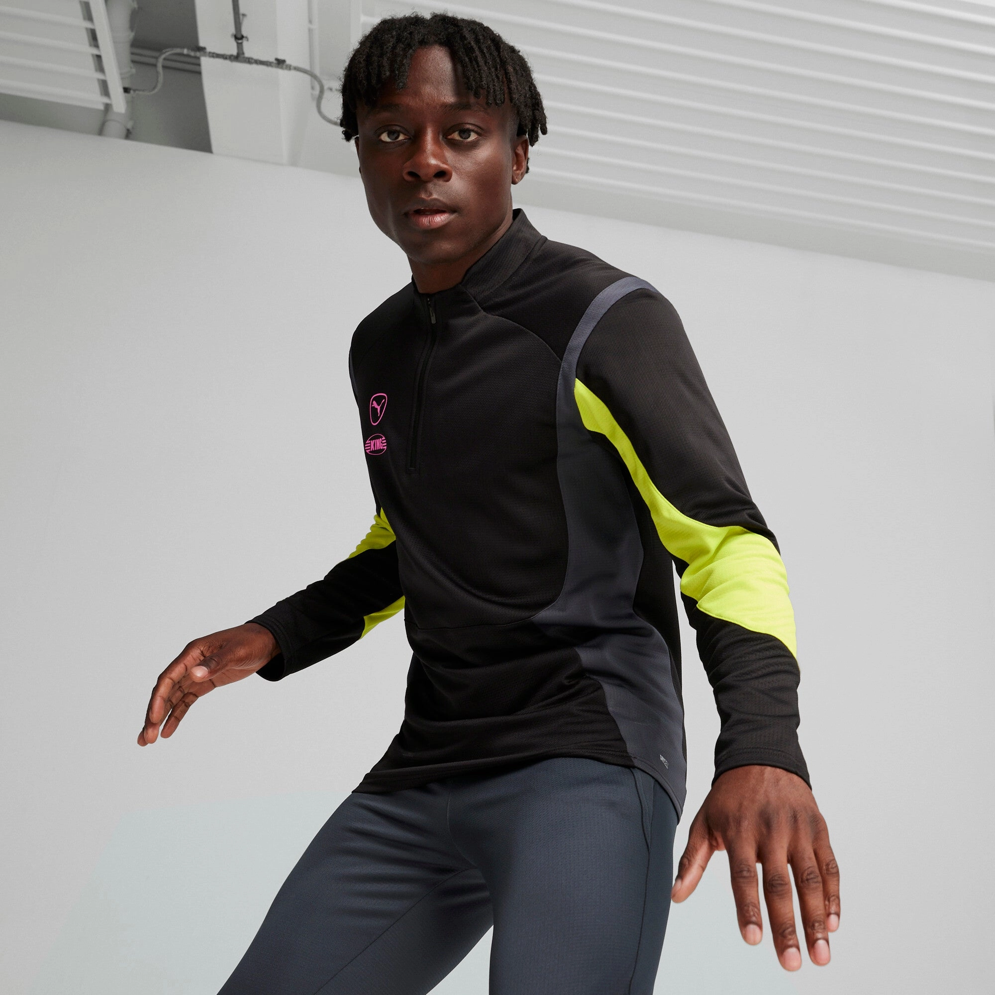 PUMA Men's KING Pro Quarter-zip Top