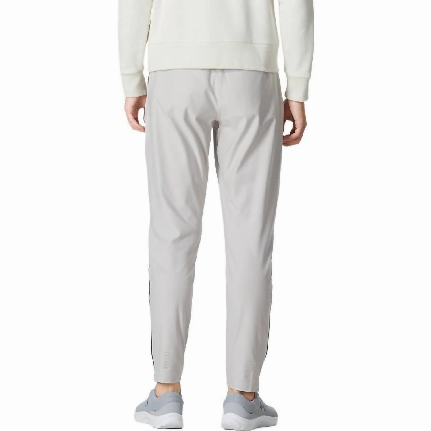 Qualifier Run 2.0 Pants In Light Grey
