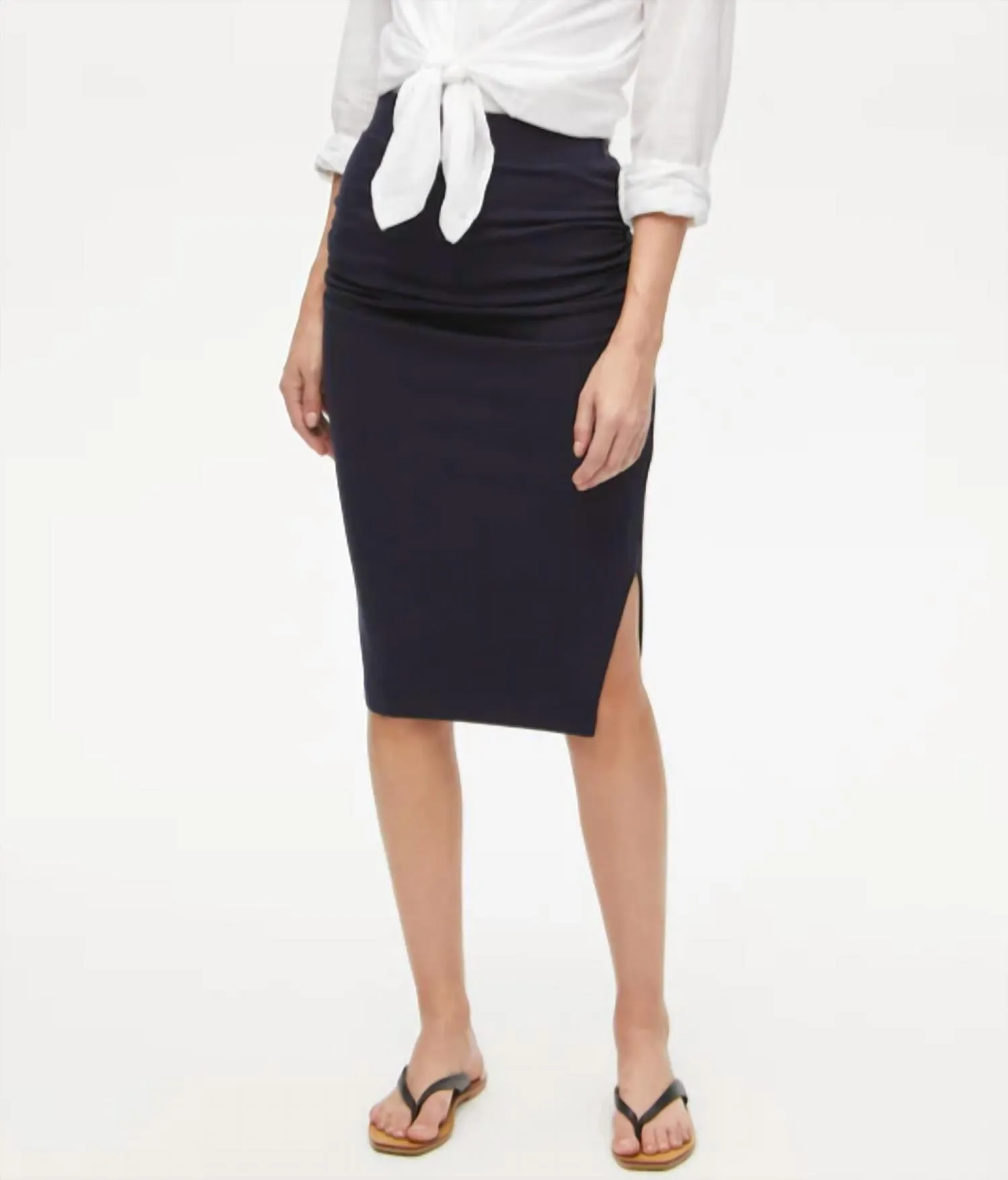 Rae Ribbed Midi Skirt In Navy