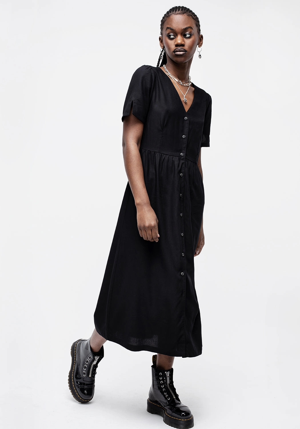 Realm Button Down Midi Dress - Midnight Black