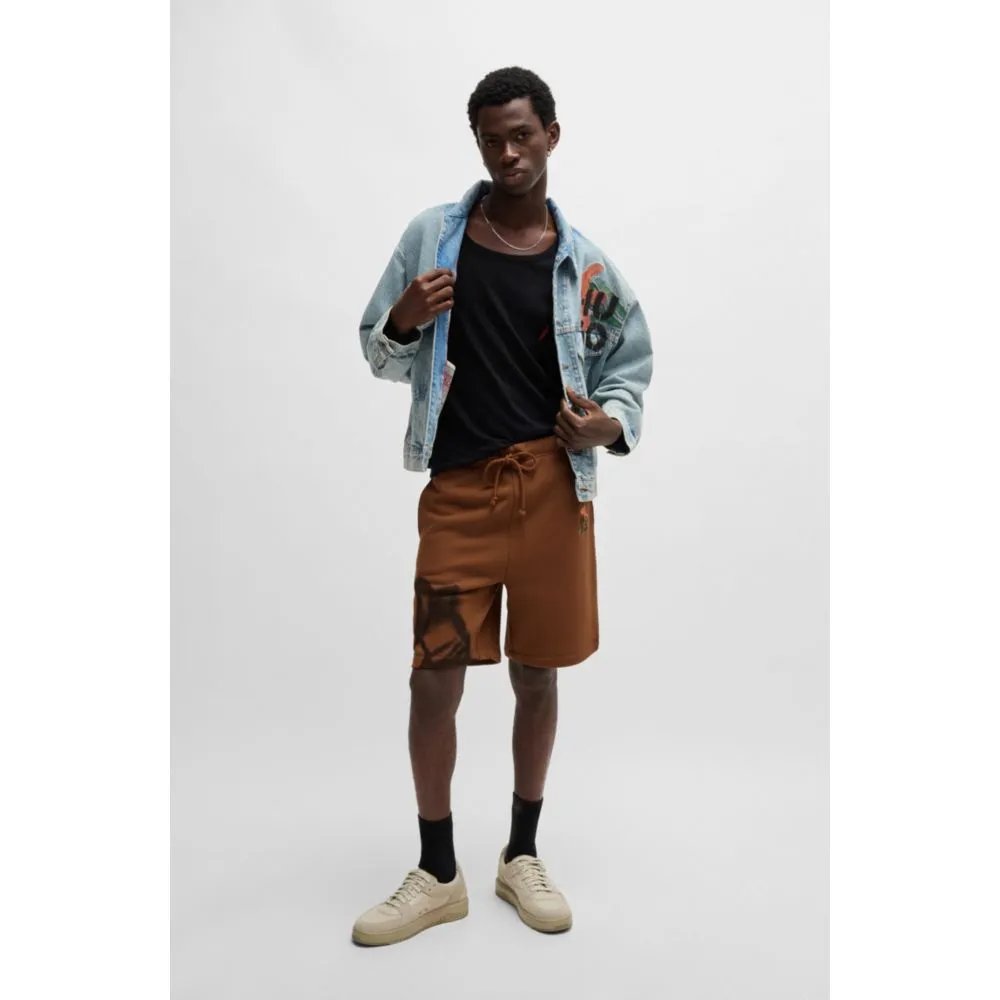 Relaxed-fit shorts with floral artwork