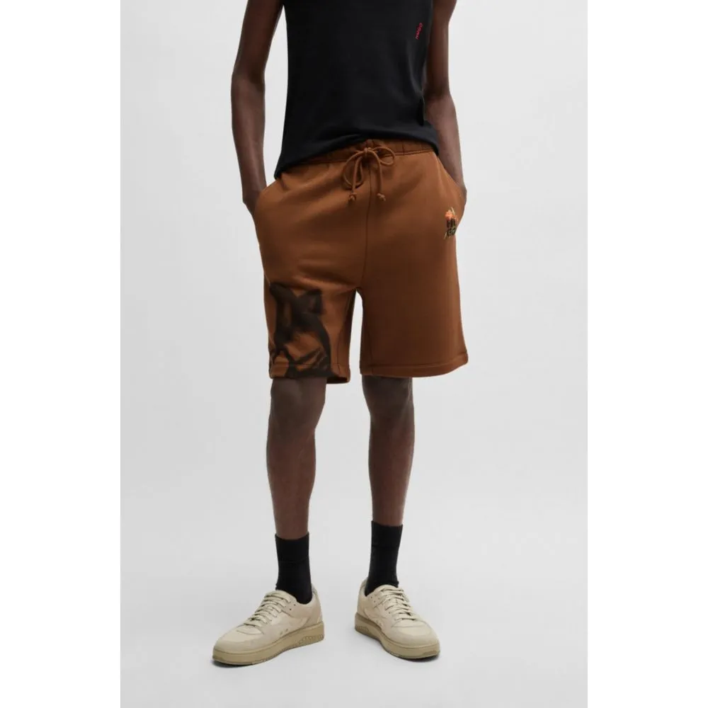 Relaxed-fit shorts with floral artwork