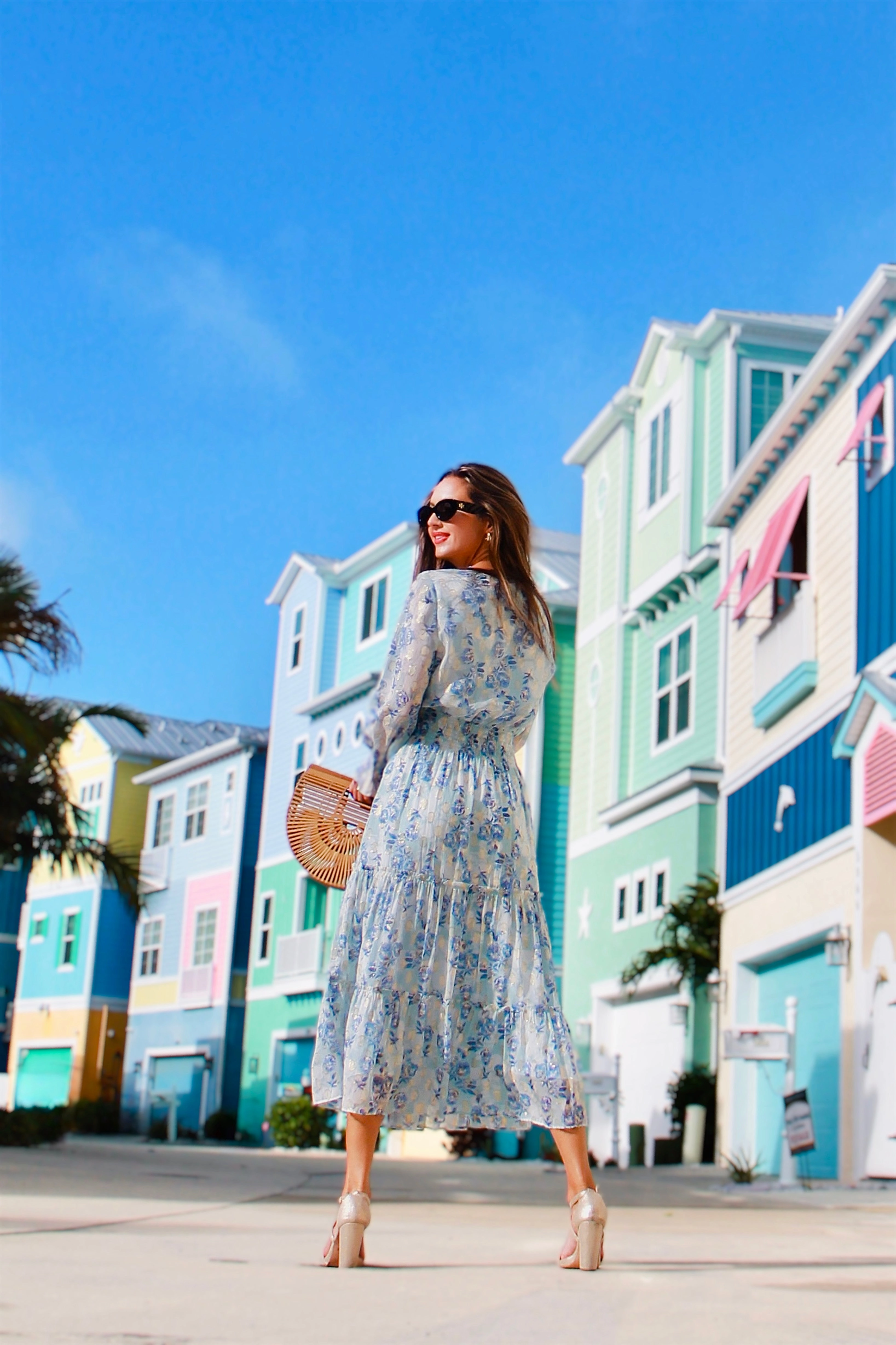 Sail to Sable x The Lucky Knot Katelyn Midi Dress - Falling Violets Print