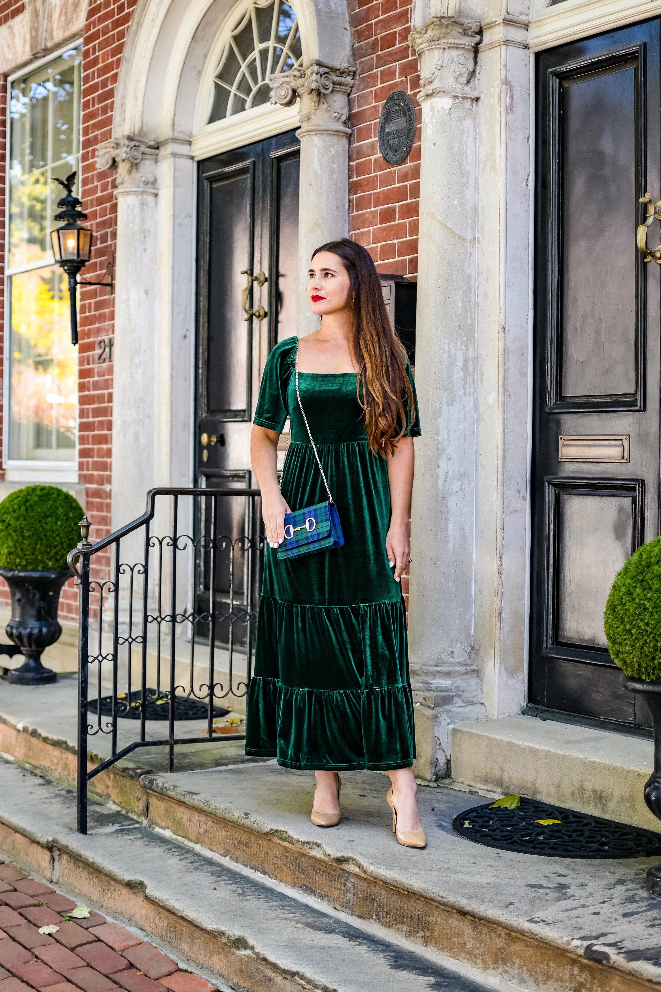 Scarlett Velvet Midi Dress - Emerald womens gowns outlet