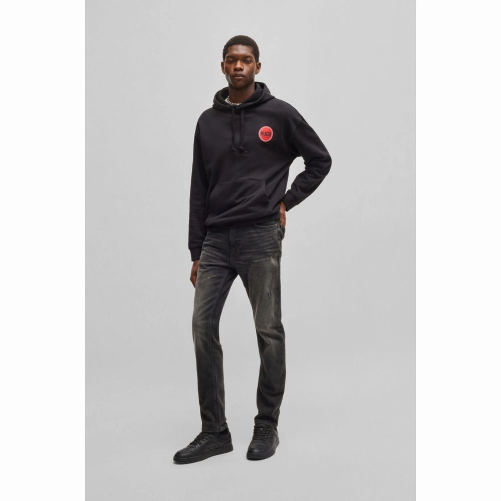 Slim-fit jeans in black stretch denim