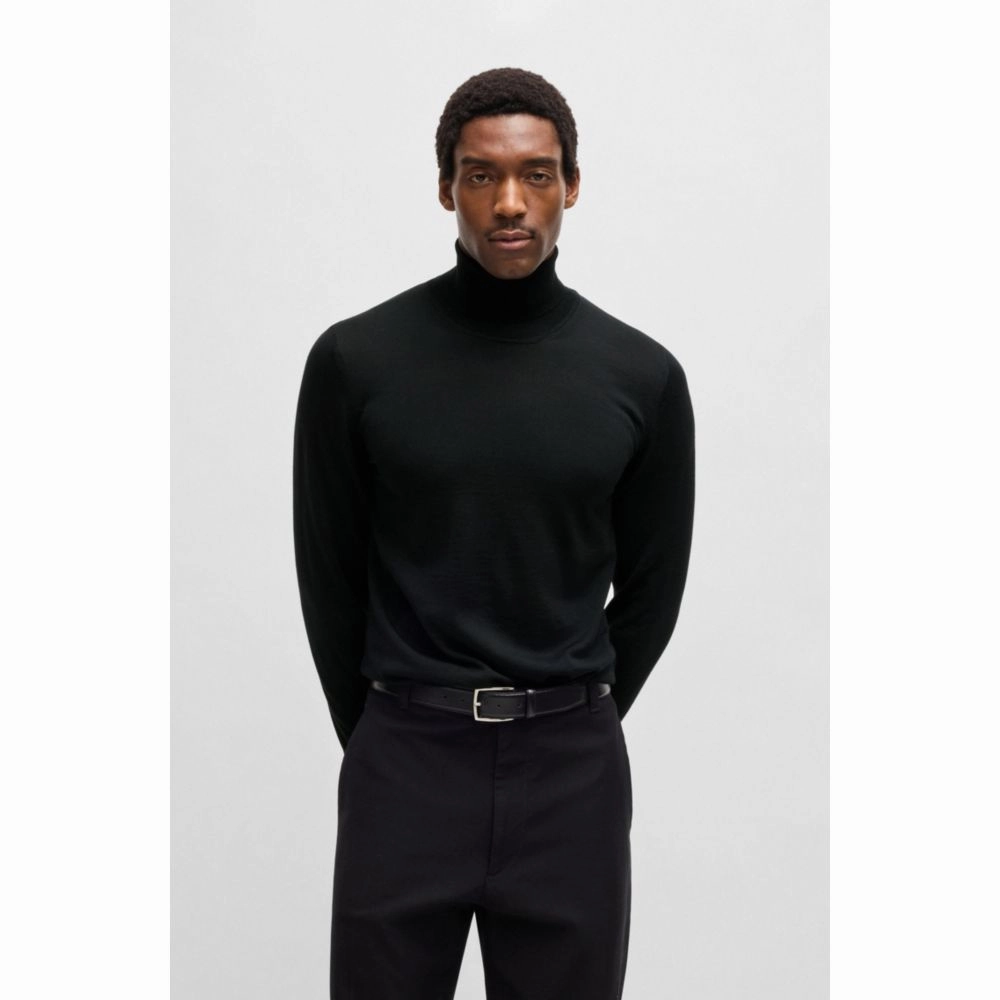 Slim-fit rollneck sweater in merino wool
