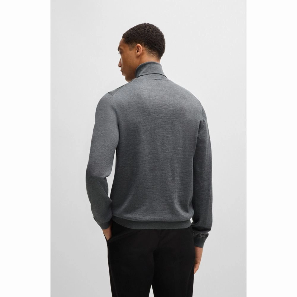 Slim-fit rollneck sweater in merino wool