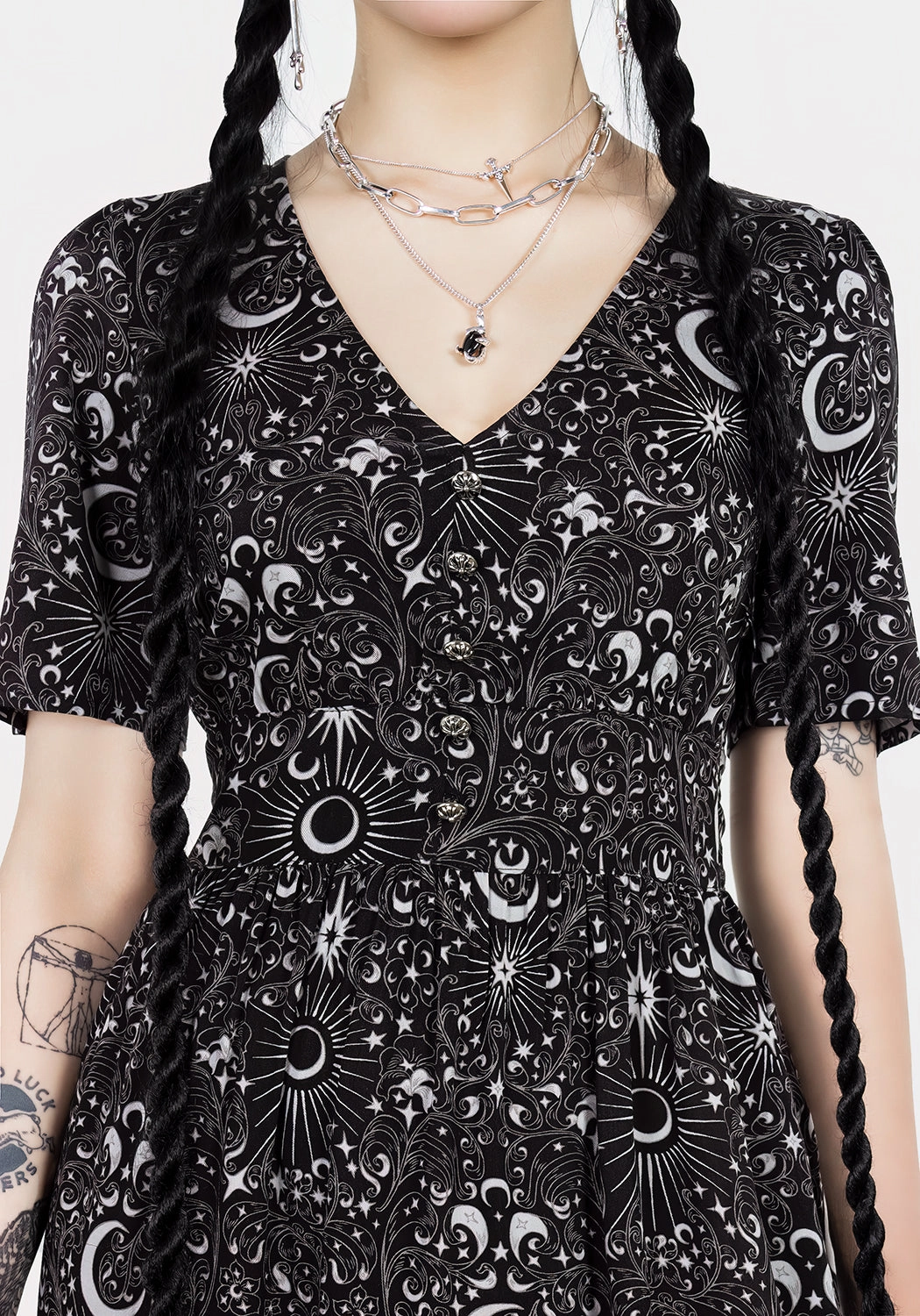 Stellaluna V Neck Button Short Sleeve Midaxi Dress
