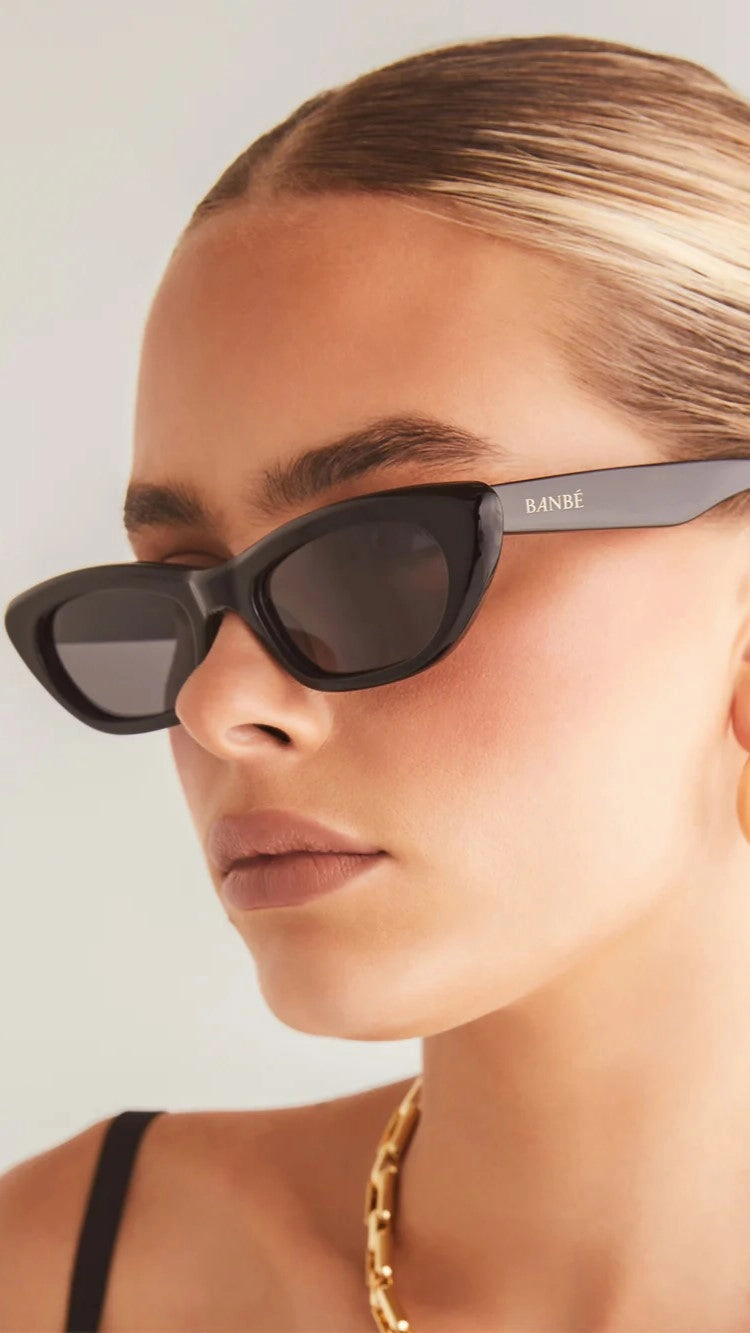 The Caroline Sunglasses - Black