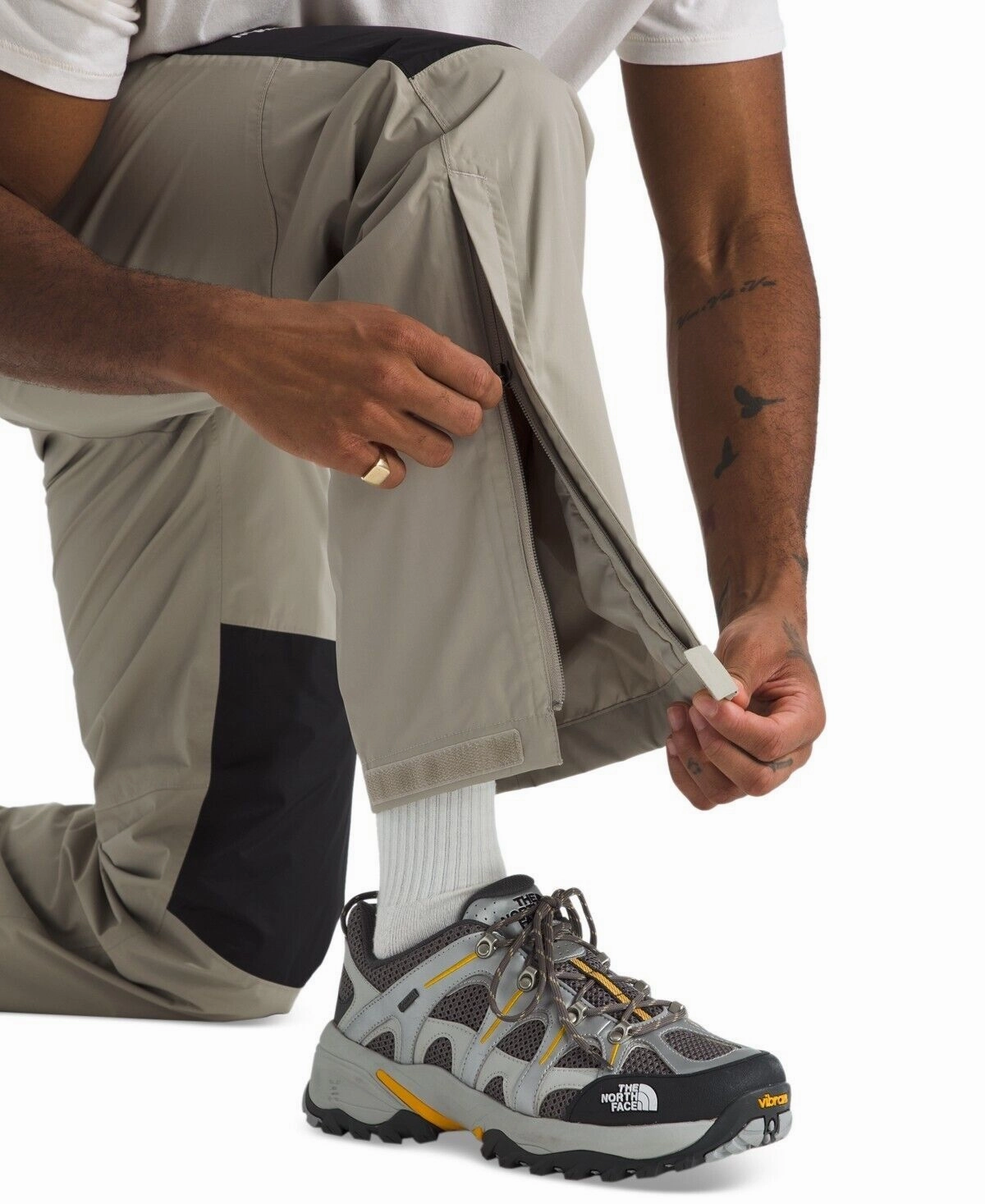 THE NORTH FACE Men's Antora Rain Pant, Clay Grey/TNF Black, X-Large Regular