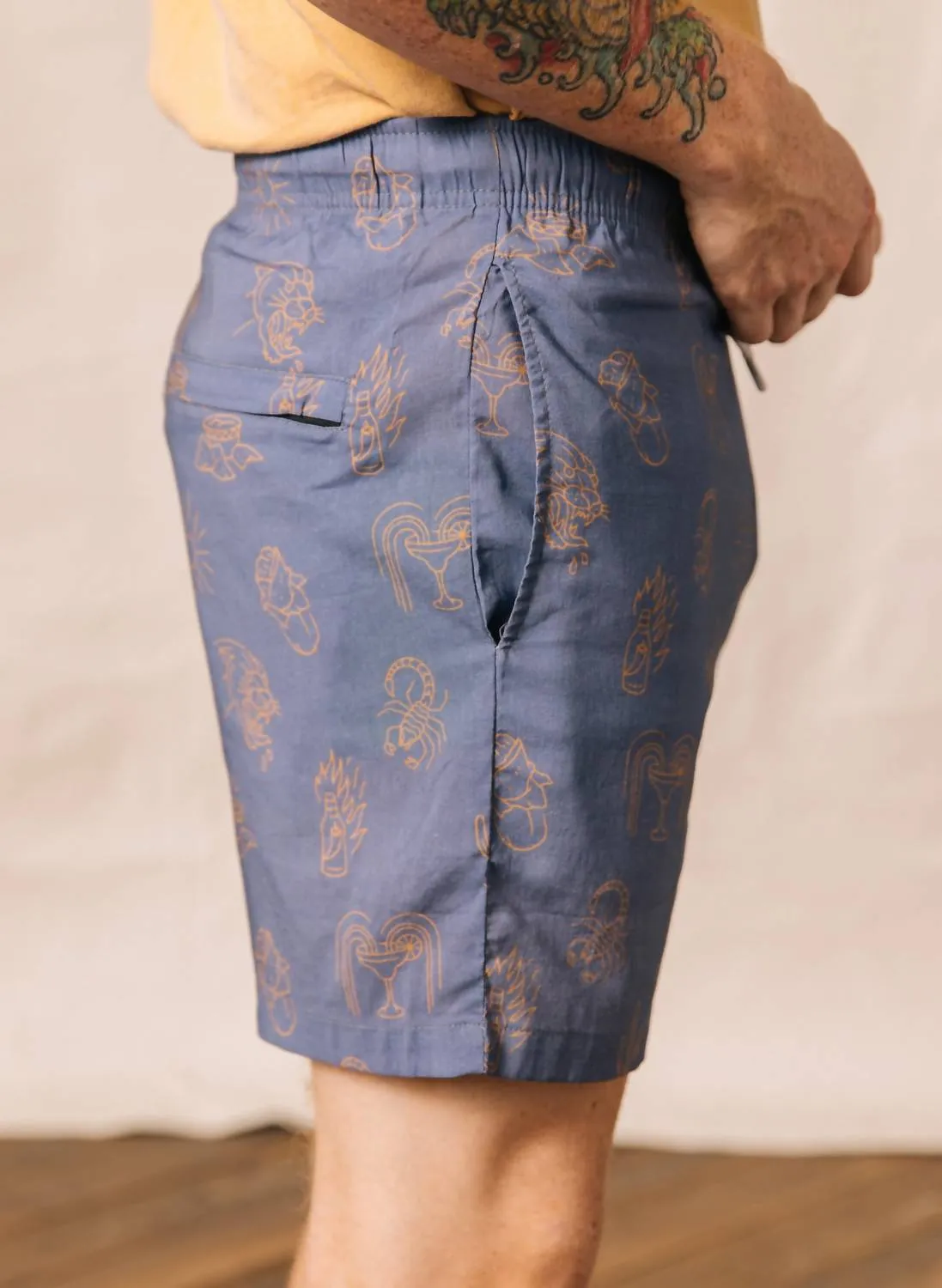 Unisex - Adios Burritos Walk Short In Chambray Blue
