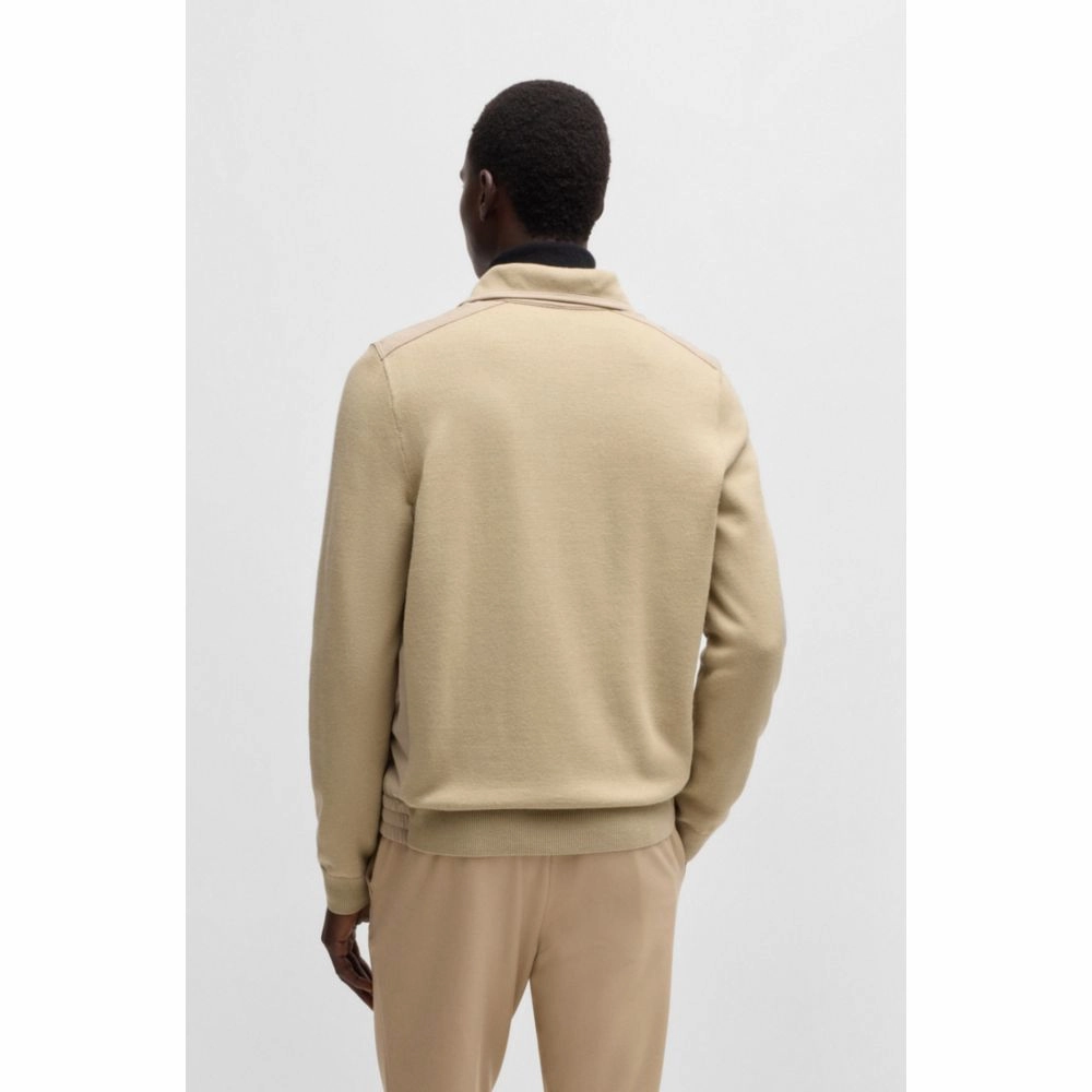 Zip-neck sweater with softshell trims